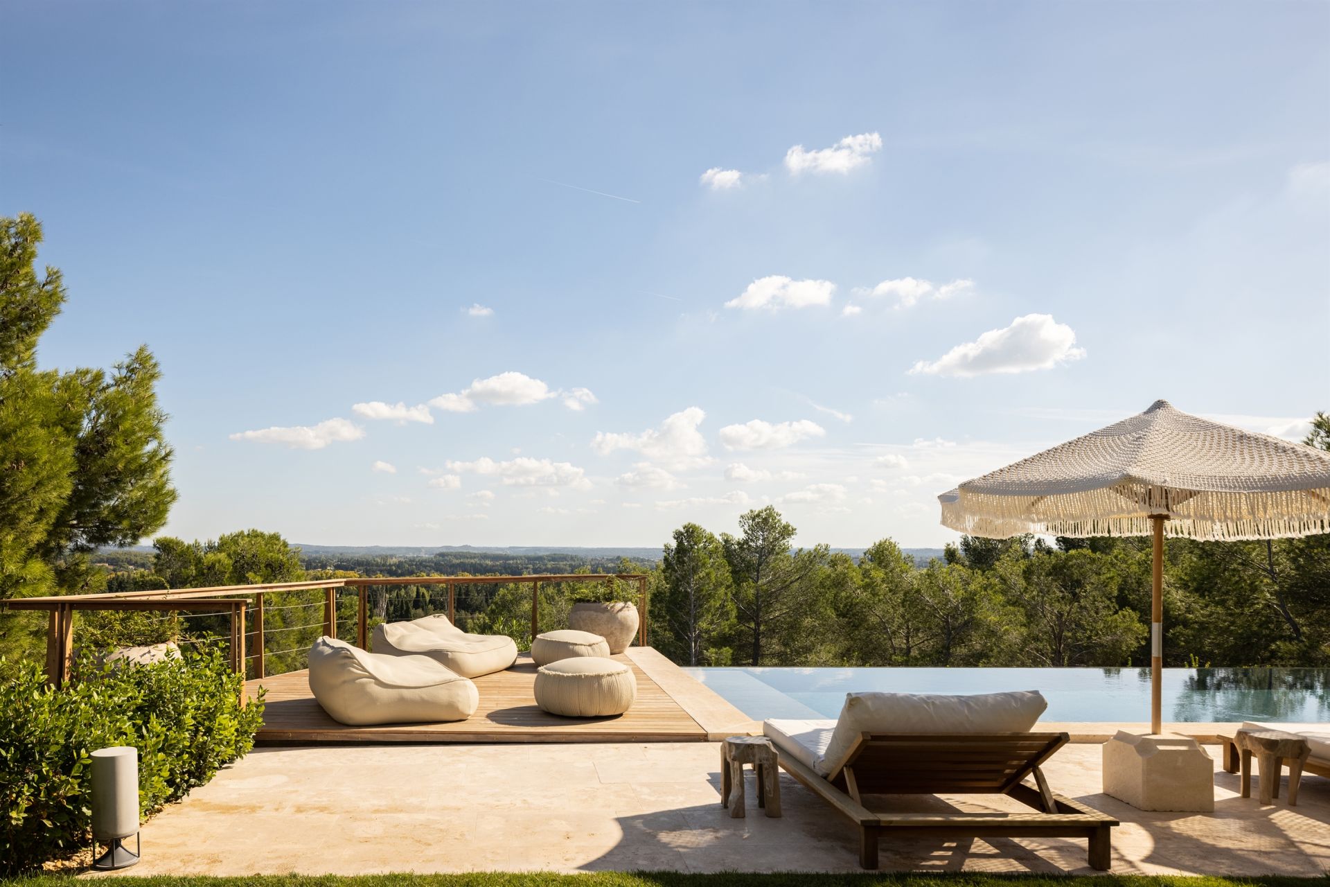 luxury house 6 Rooms for seasonal rent on PARADOU (13520)