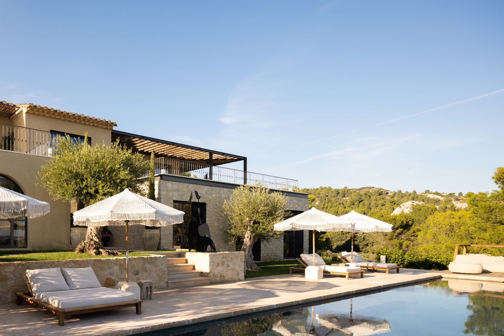 luxury house 6 Rooms for seasonal rent on PARADOU (13520)