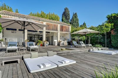 Rental Mas Saint-Rémy-de-Provence 12&nbsp;Rooms 400&nbsp;m²