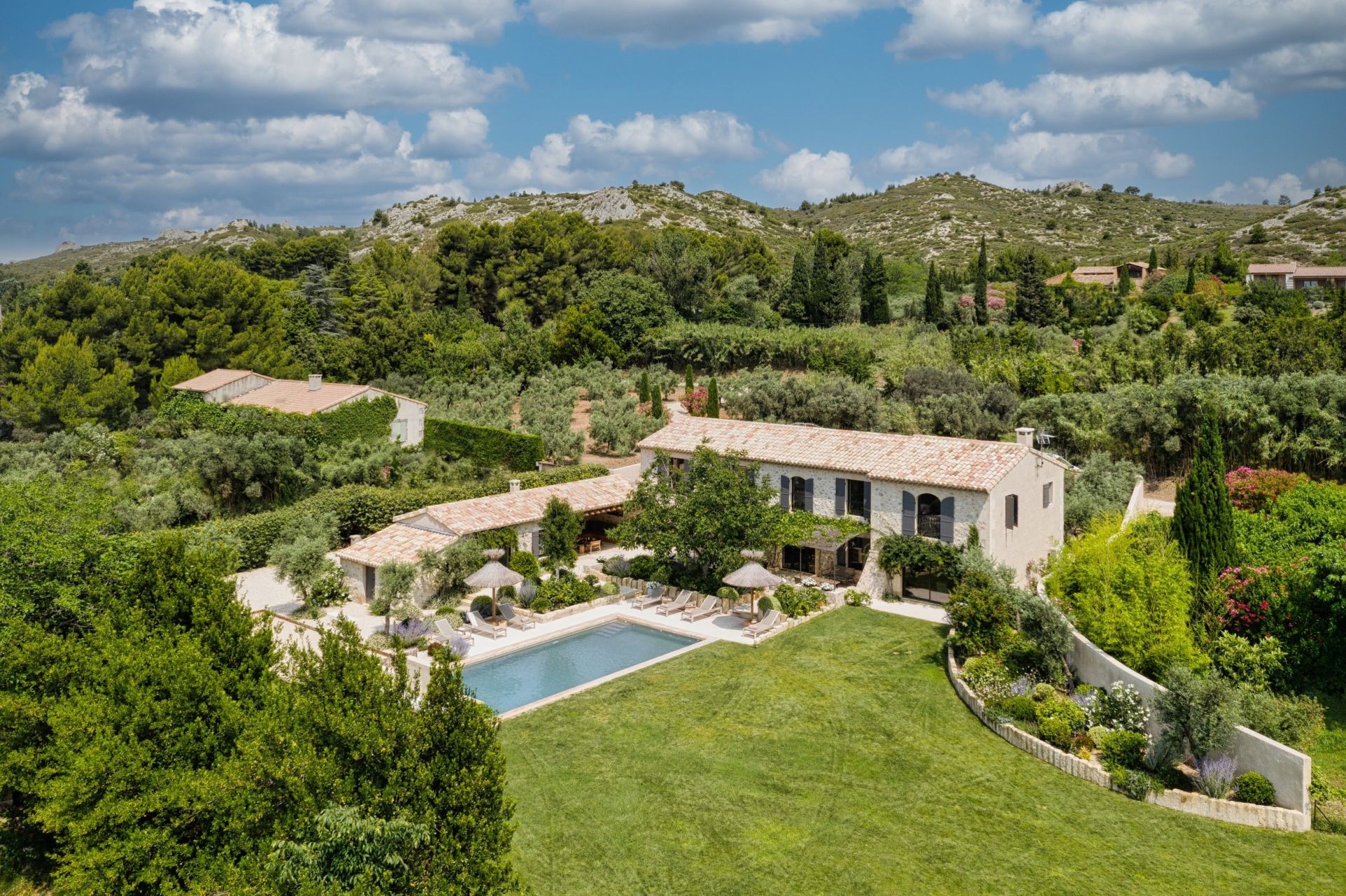 mas 6 Pièces en location saisonnière sur MAUSSANE LES ALPILLES (13520)