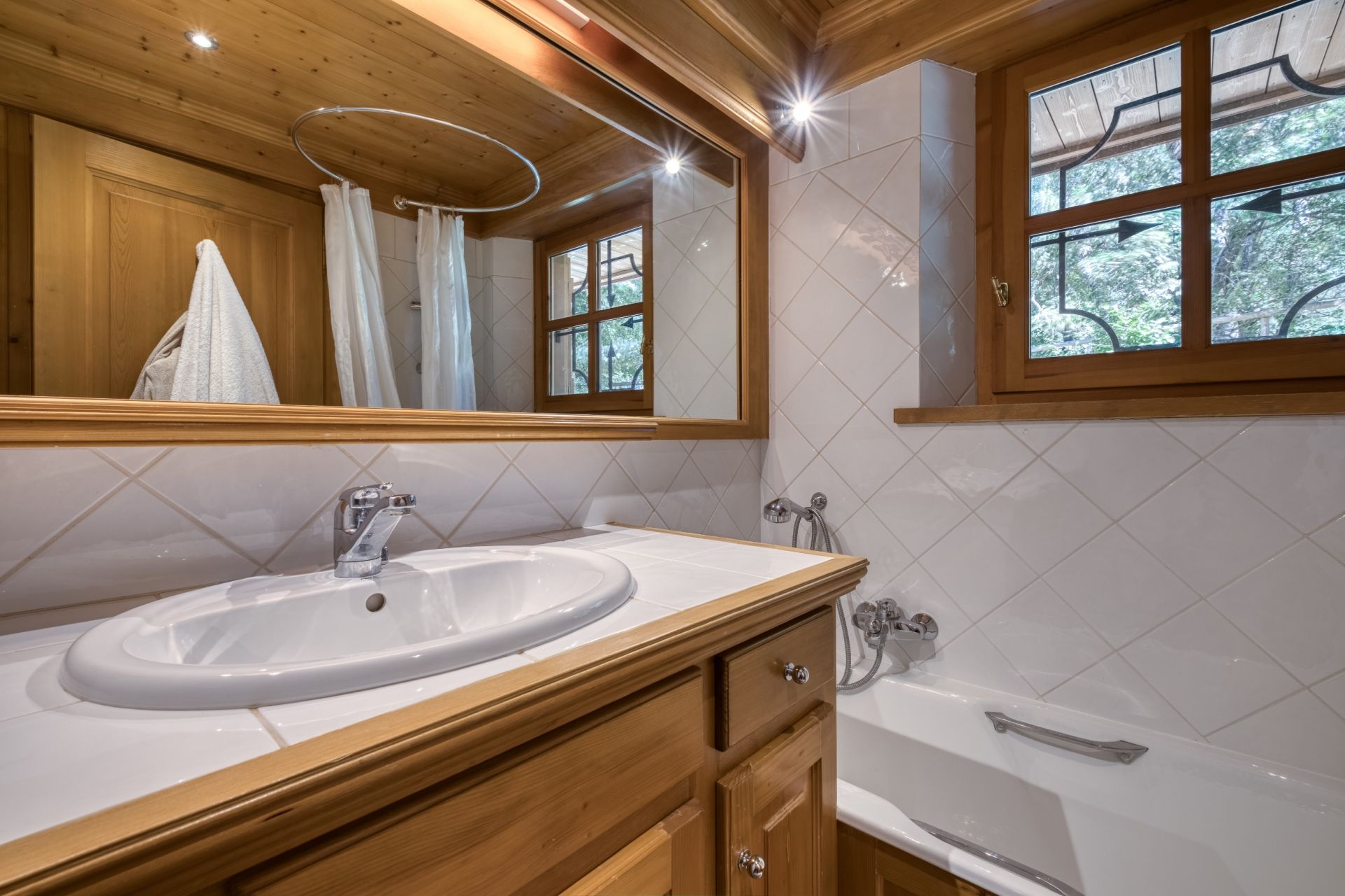 luxury apartment 3 Rooms for seasonal rent on MEGEVE (74120)