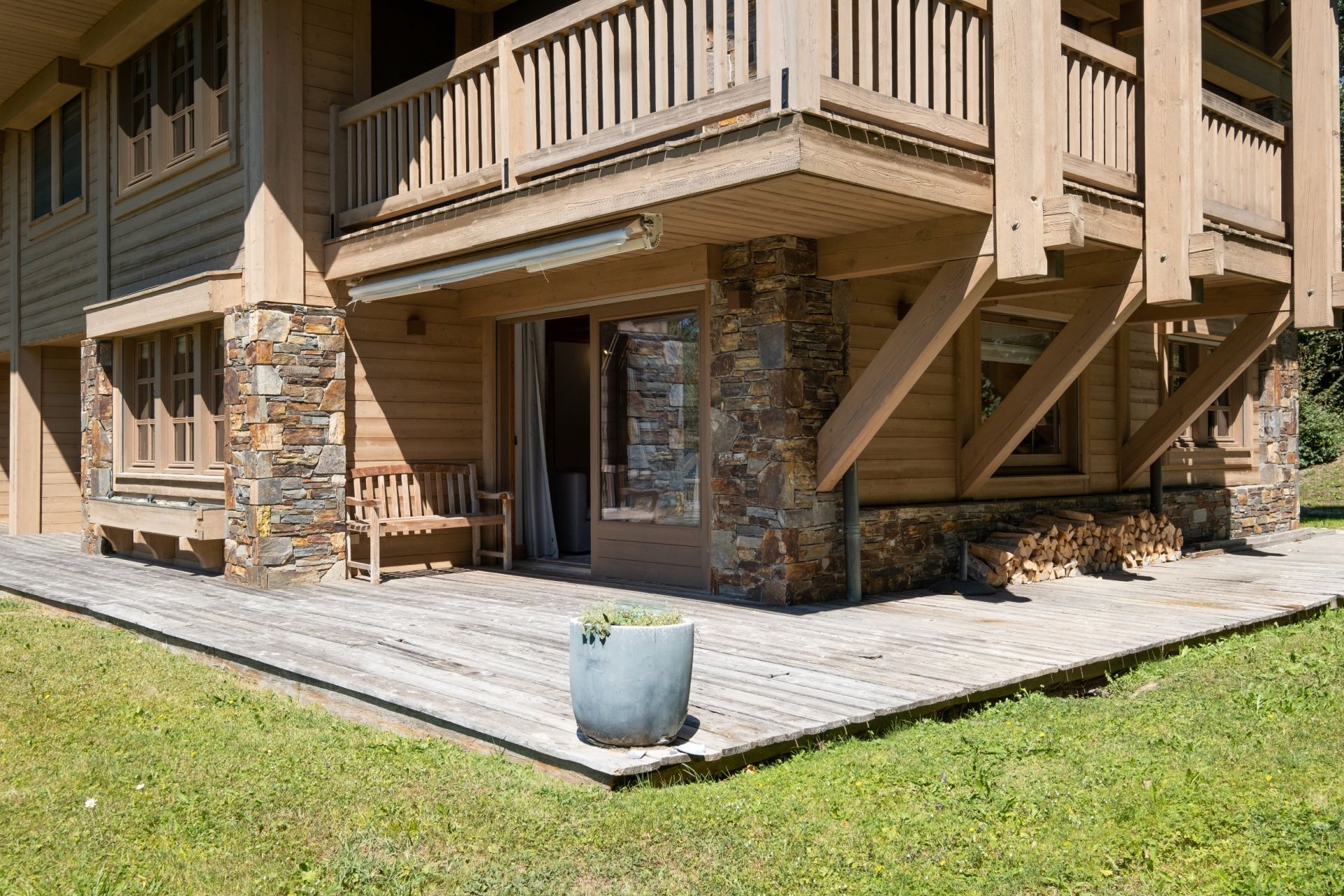 luxury apartment 3 Rooms for seasonal rent on MEGEVE (74120)