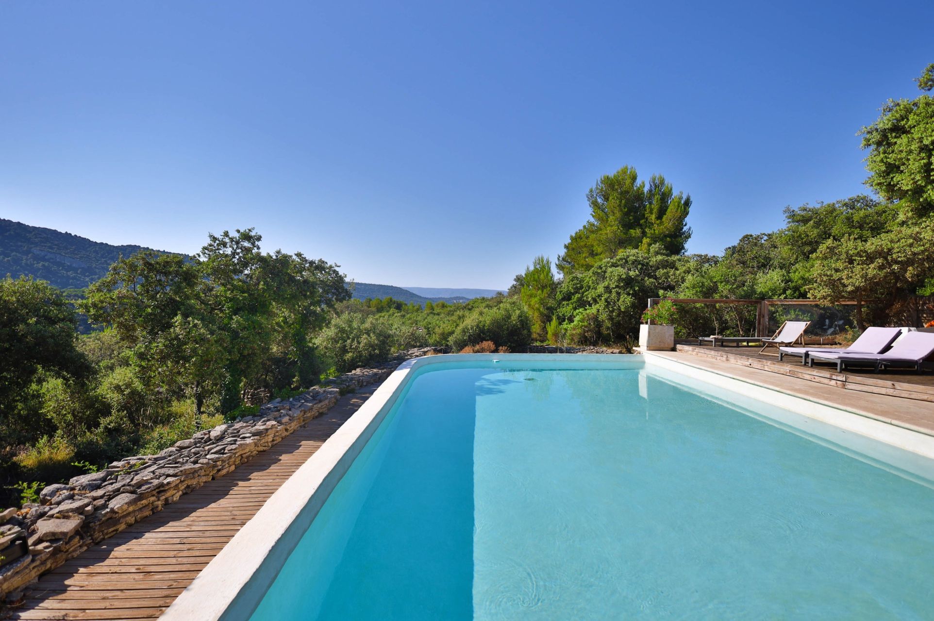 maison de luxe 12 Pièces en vente sur SAUMANE DE VAUCLUSE (84800)