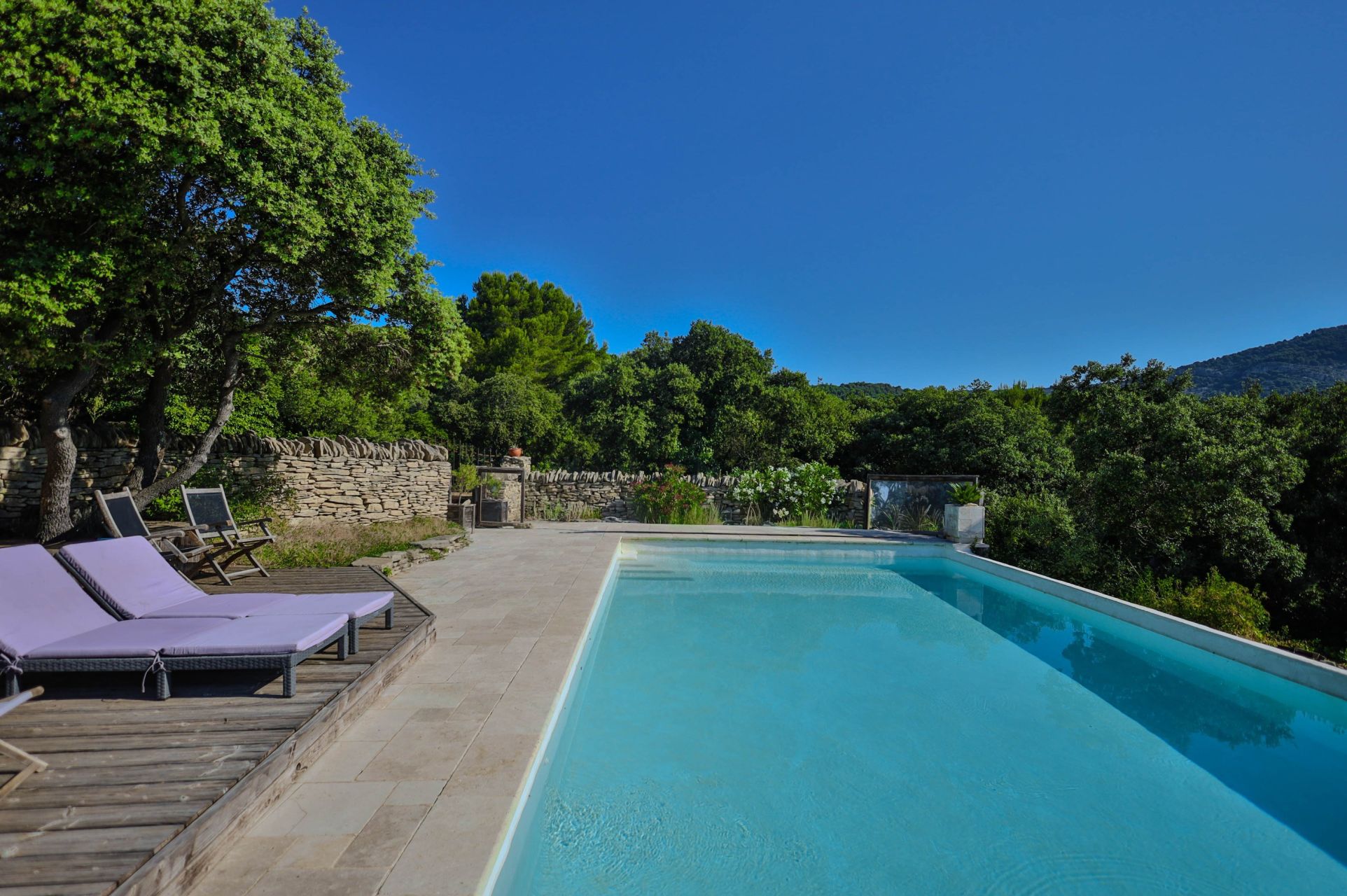 maison de luxe 12 Pièces en vente sur SAUMANE DE VAUCLUSE (84800)
