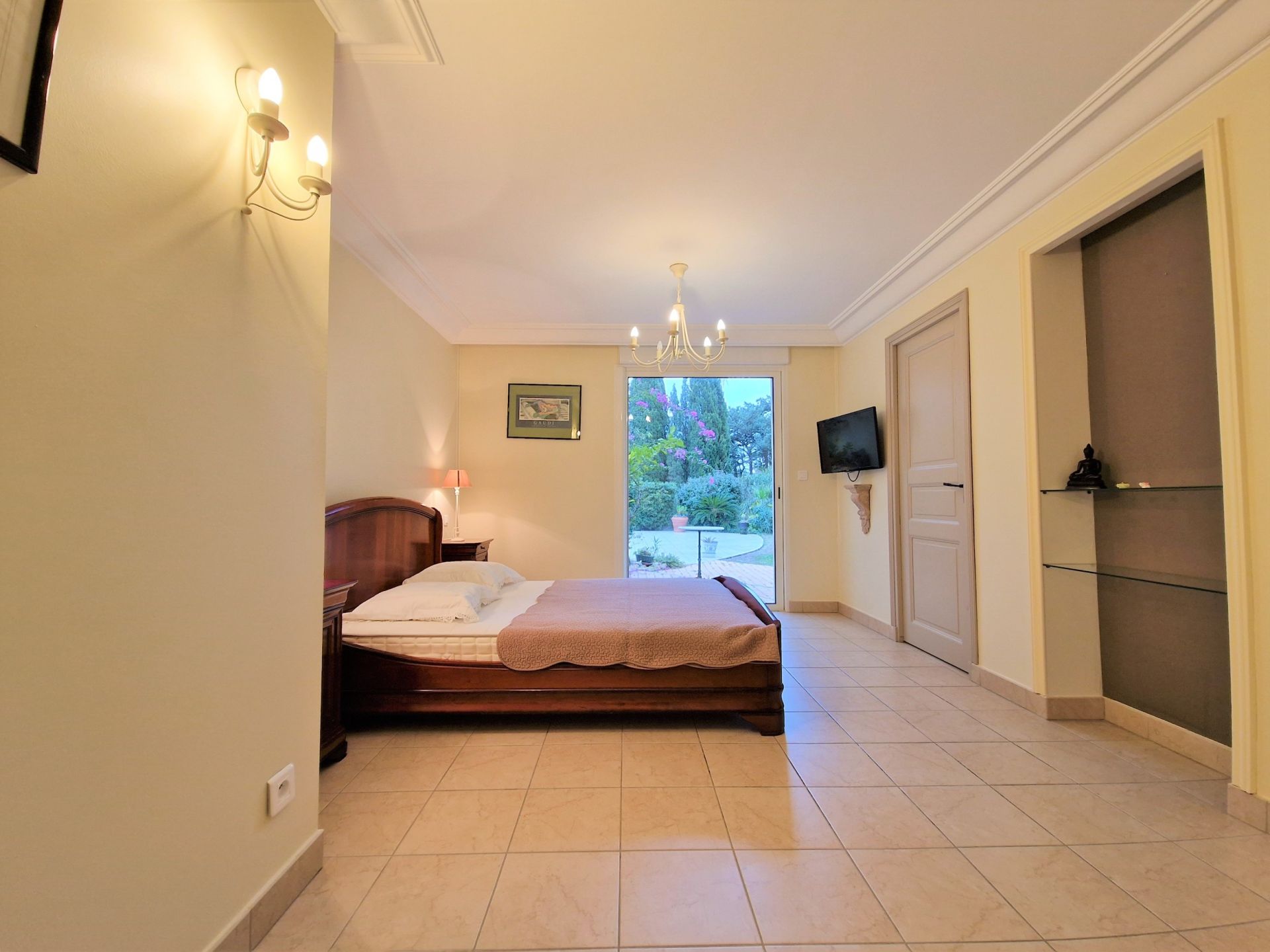 maison de luxe 10 Pièces en vente sur PEYRIAC DE MER (11440)