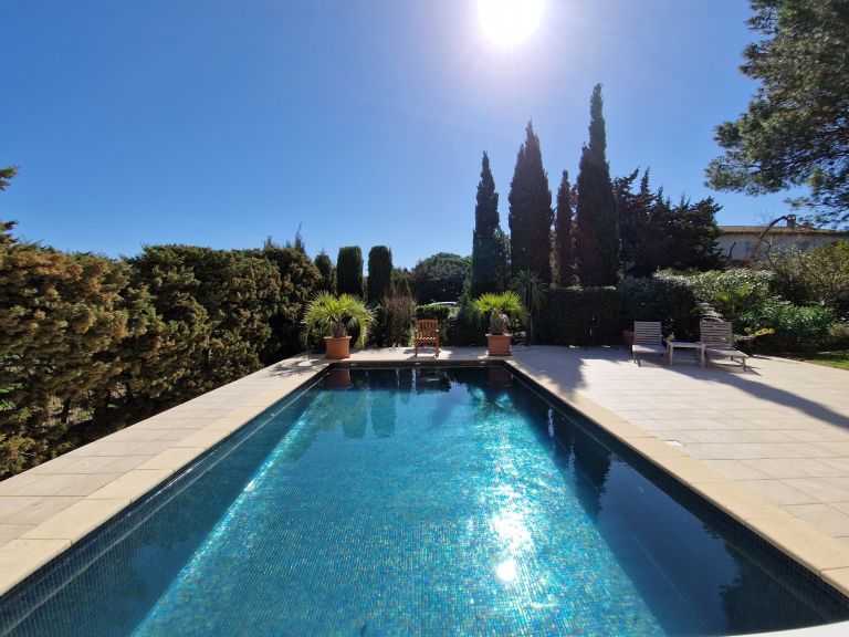 maison de luxe 10 Pièces en vente sur PEYRIAC DE MER (11440)