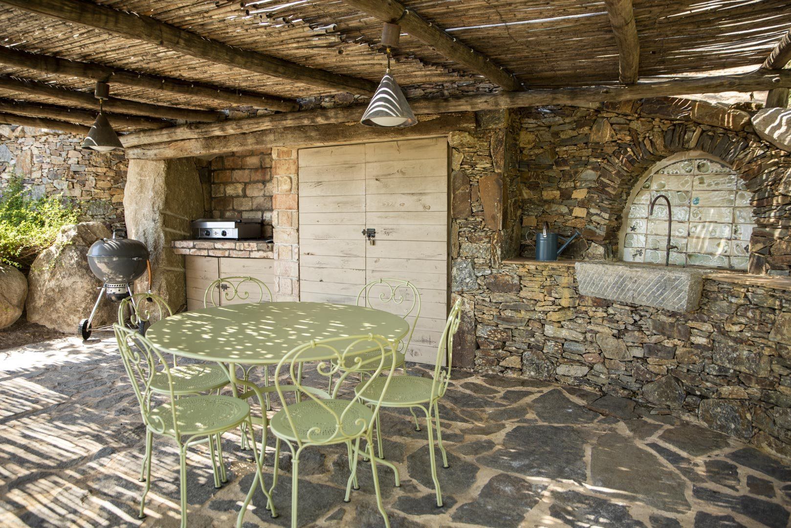 villa de luxe 5 Pièces en location saisonnière sur PORTO VECCHIO (20137)
