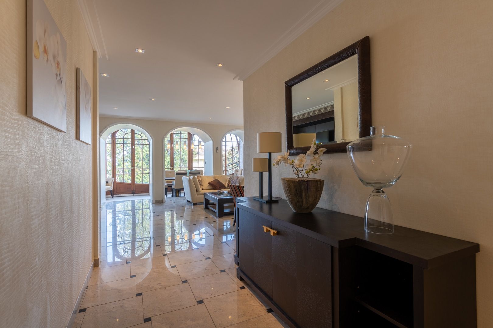 luxury apartment 6 Rooms for sale on EVIAN LES BAINS (74500)