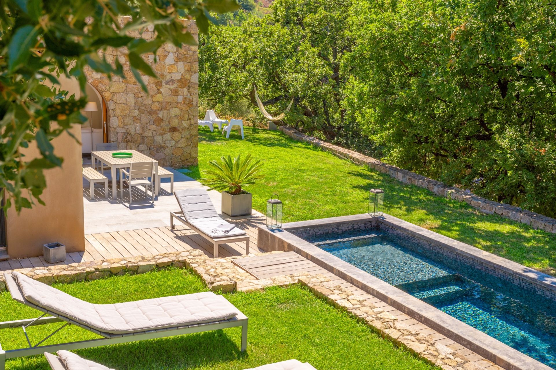 villa de luxe 6 Pièces en location saisonnière sur PIGNA (20220)