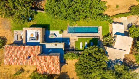 Rental Luxury villa Pigna 6 Rooms 190 m²