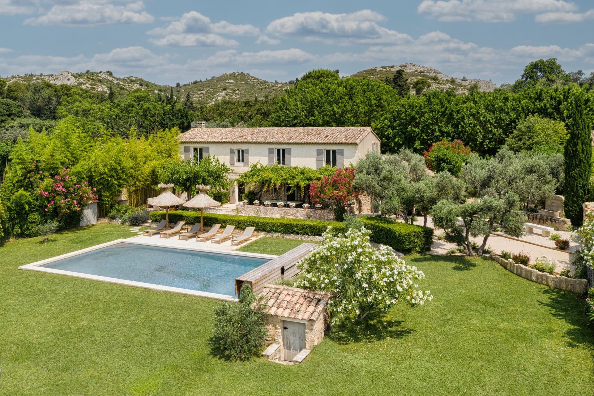 Rental Mas Maussane-les-Alpilles 6 Rooms 230 m²