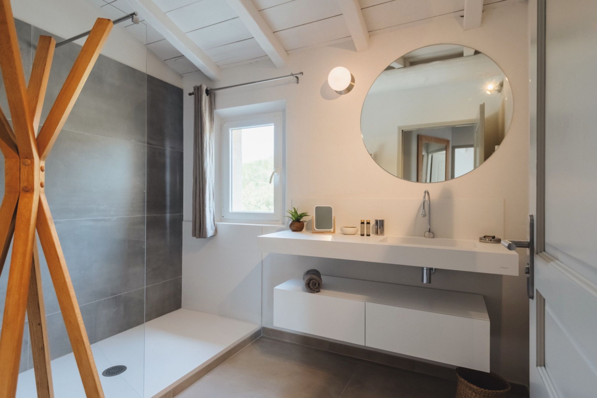 mas 6 Rooms for seasonal rent on MAUSSANE LES ALPILLES (13520)