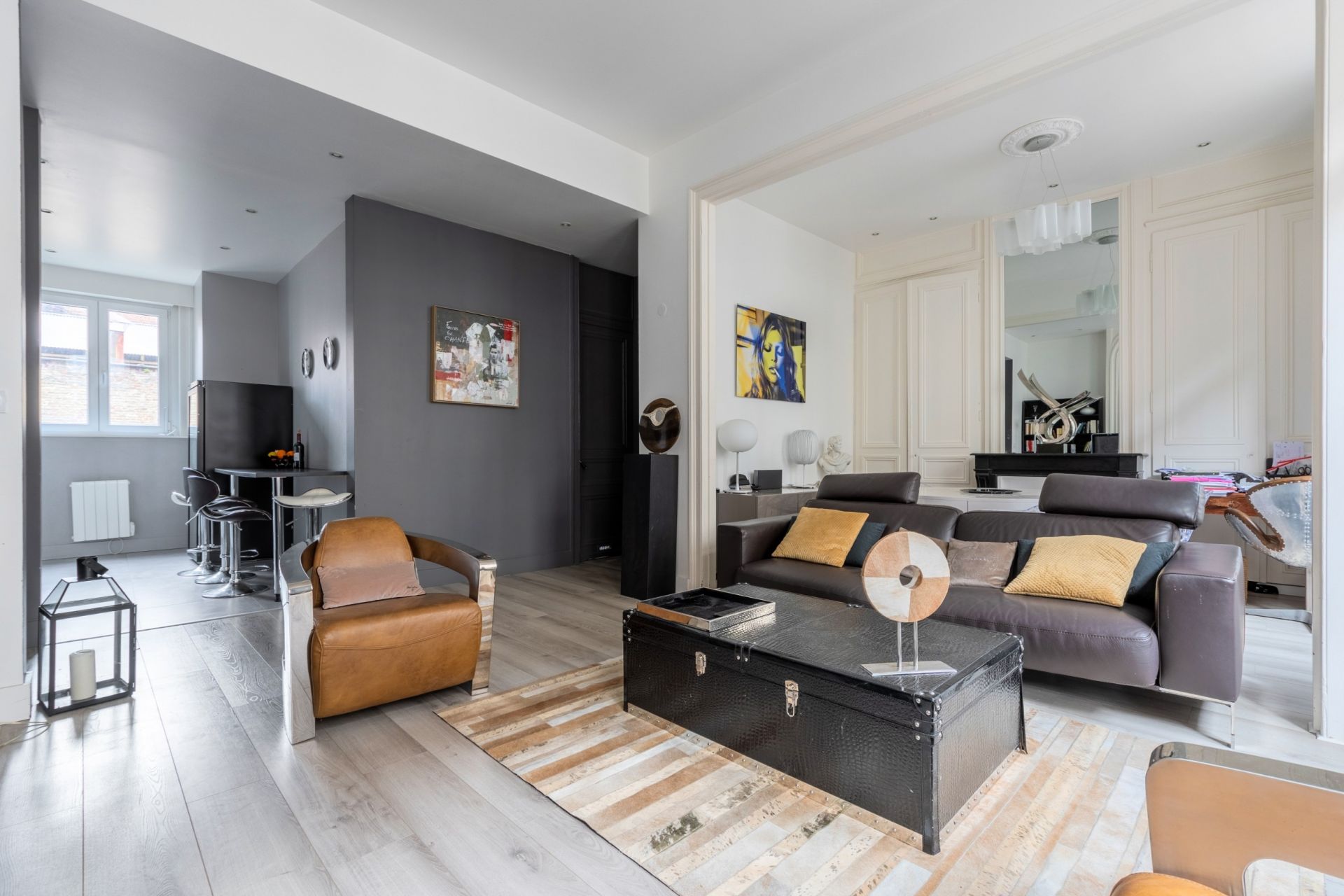 luxury apartment 4 Rooms for sale on LILLE (59000)