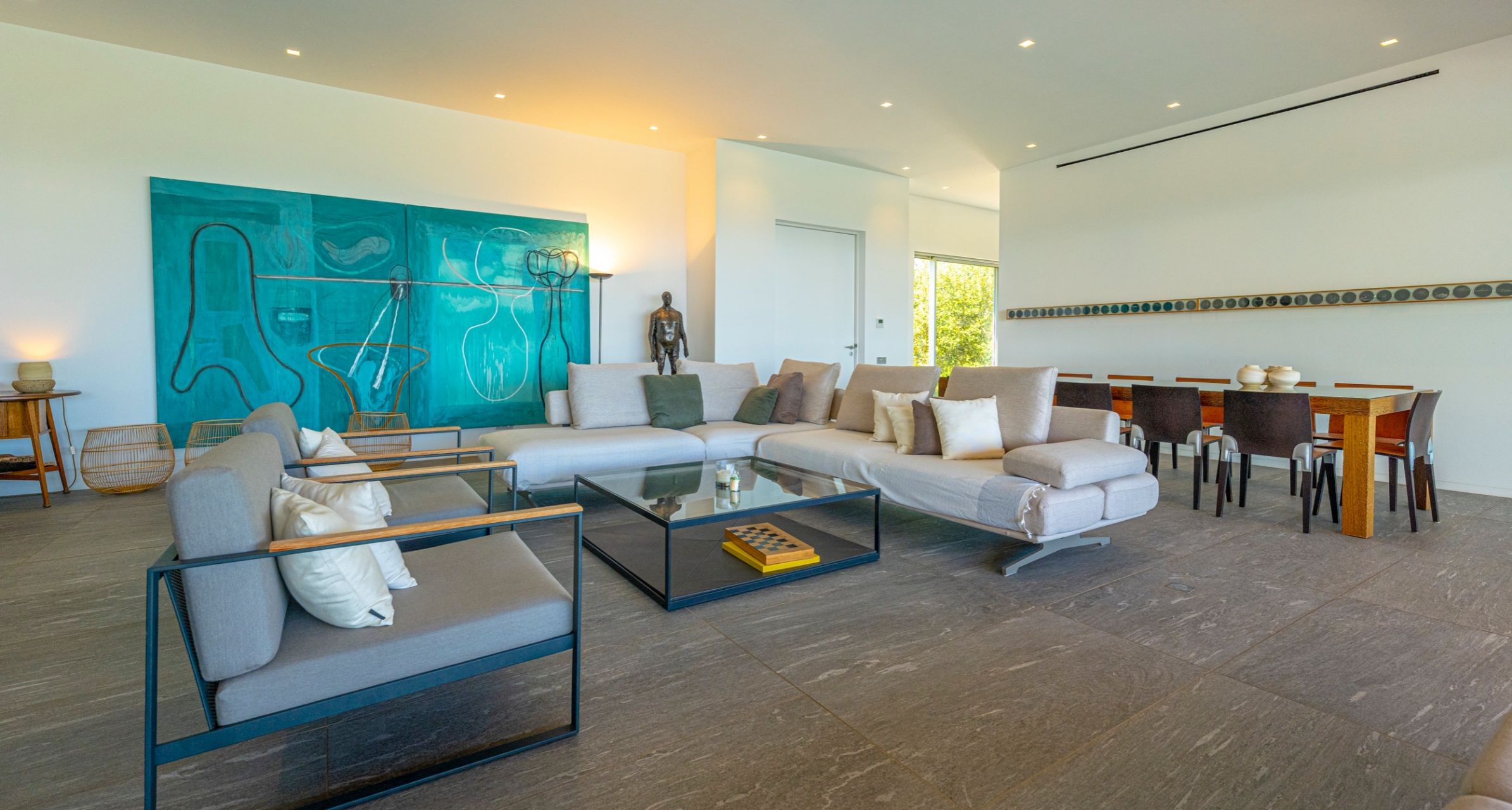 luxury villa 7 Rooms for seasonal rent on PORTO VECCHIO (20137)