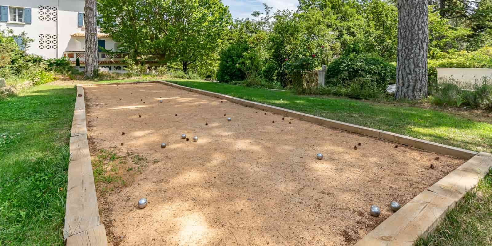maison de luxe 8 Pièces en location saisonnière sur AIX EN PROVENCE (13090)