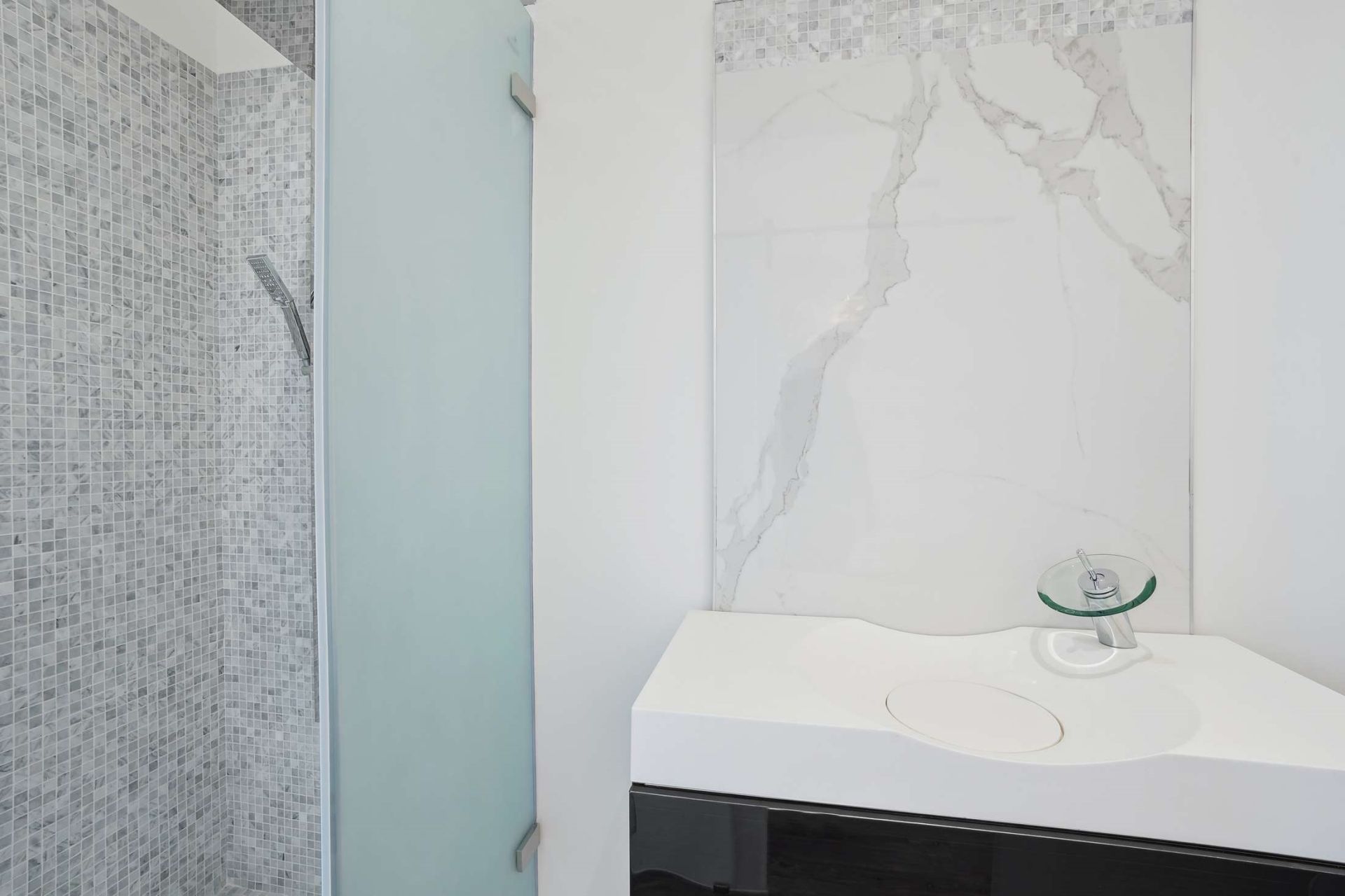 luxury apartment 3 Rooms for sale on MONACO (98000)