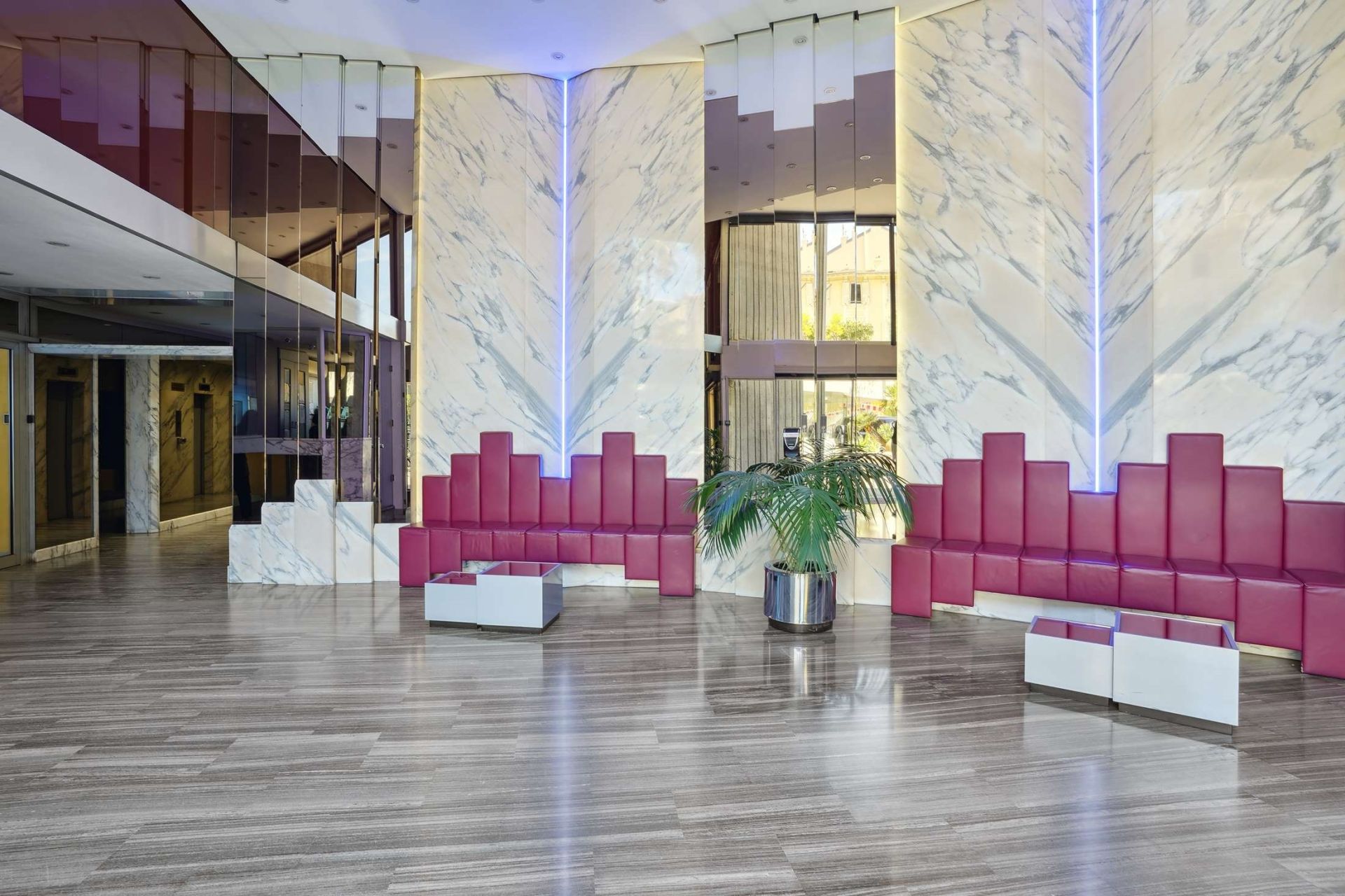 luxury apartment 3 Rooms for sale on MONACO (98000)
