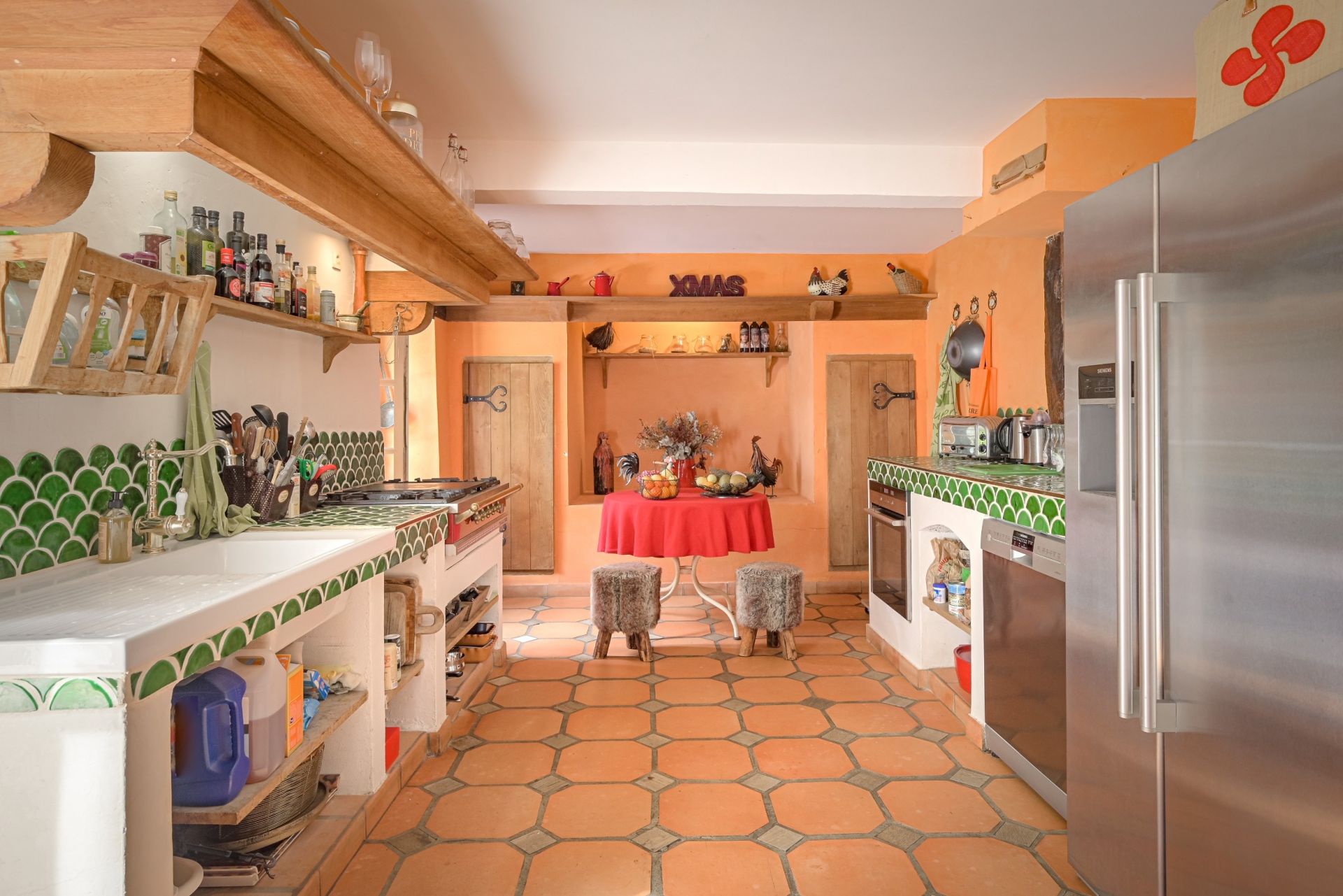 luxury house 8 Rooms for sale on MOUGUERRE (64990)