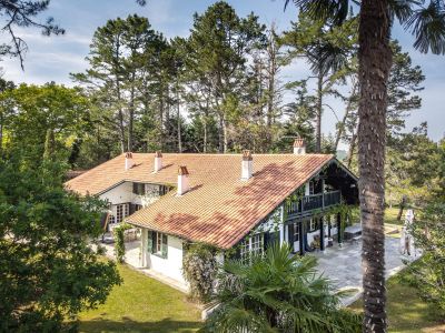 Vente Maison de luxe Mouguerre 8 Pièces 300 m²