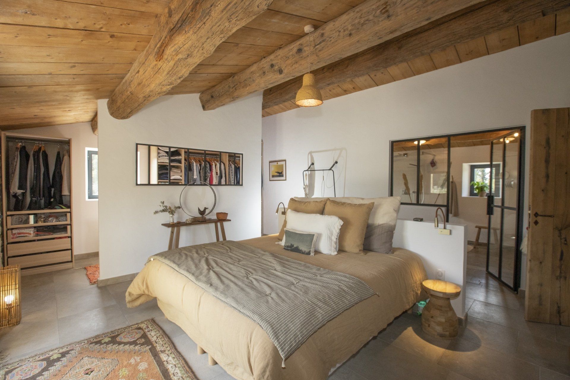 luxury house 6 Rooms for seasonal rent on ST REMY DE PROVENCE (13210)