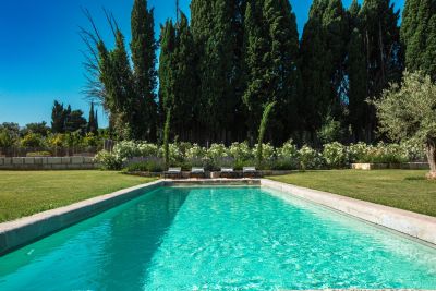 Rental Luxury house Saint-Rémy-de-Provence 6 Rooms 290 m²