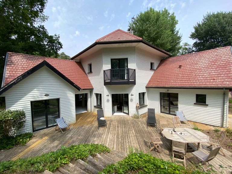 luxury house 6 Rooms for seasonal rent on LE TOUQUET PARIS PLAGE (62520)