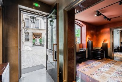 Vente Hôtel particulier Paris 8 5 Pièces 144.9 m²