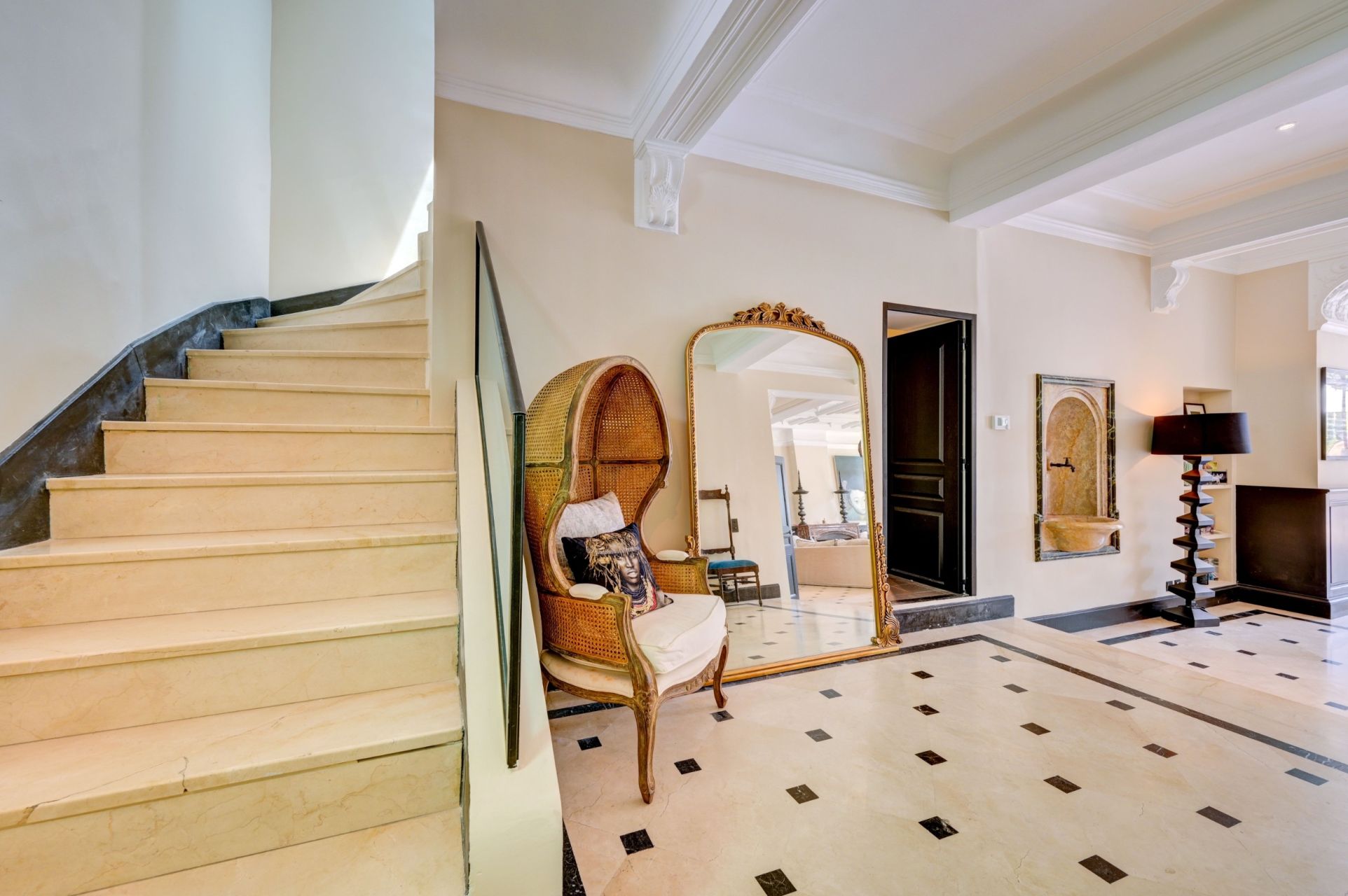 luxury house 5 Rooms for seasonal rent on AIX EN PROVENCE (13100)