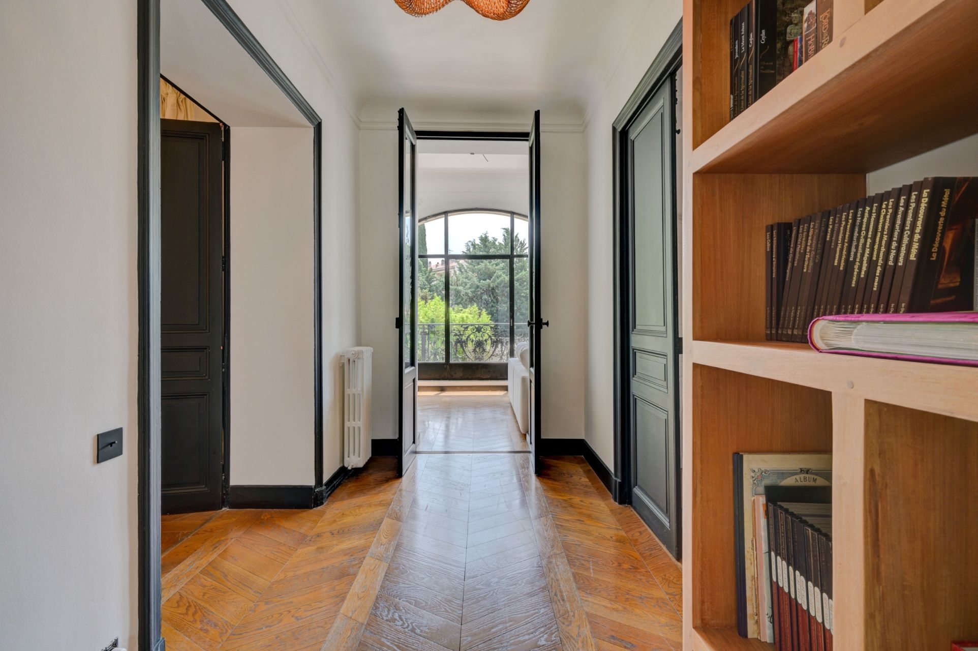luxury house 5 Rooms for seasonal rent on AIX EN PROVENCE (13100)