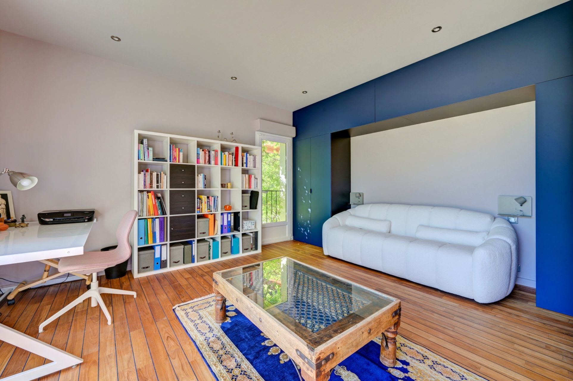 luxury house 8 Rooms for seasonal rent on AIX EN PROVENCE (13100)