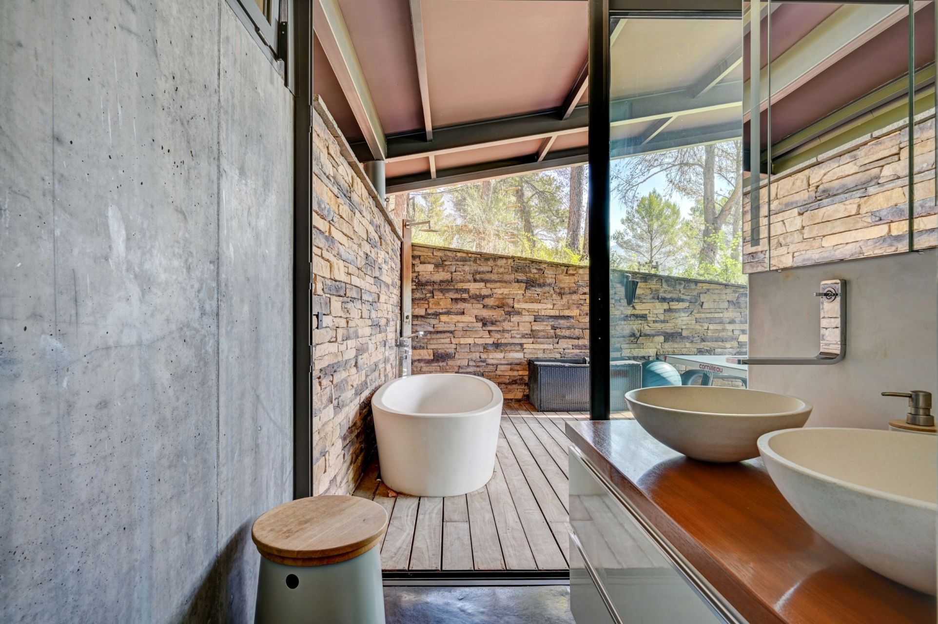 maison de luxe 13 Pièces en location saisonnière sur AIX EN PROVENCE (13100)