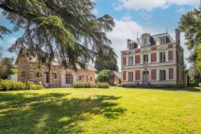 Sale Luxury property Angers 16 Rooms 376 m²
