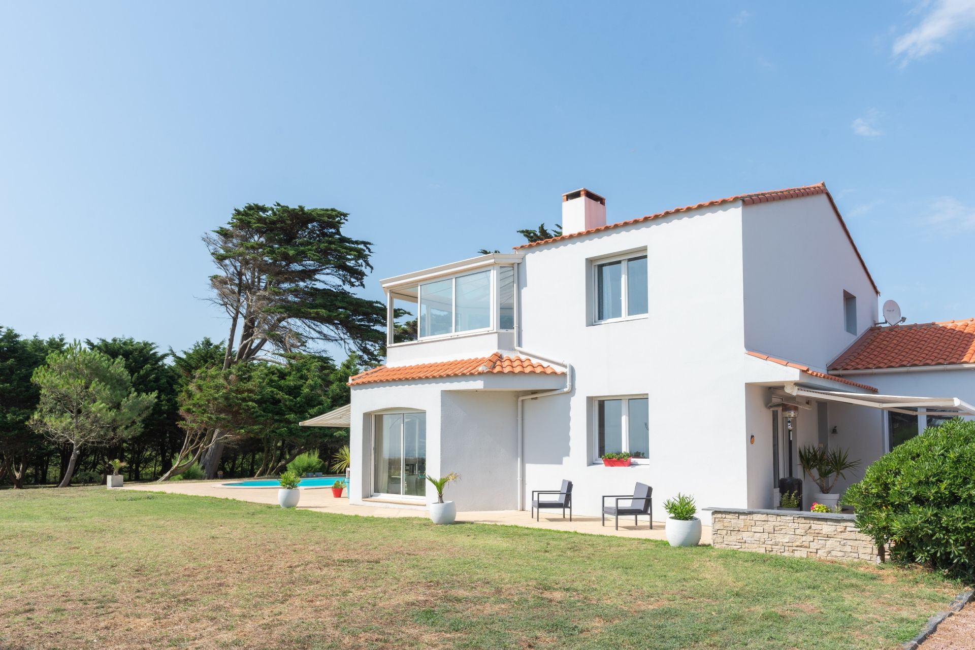 villa de luxe 6 Pièces en location saisonnière sur TALMONT ST HILAIRE (85440)