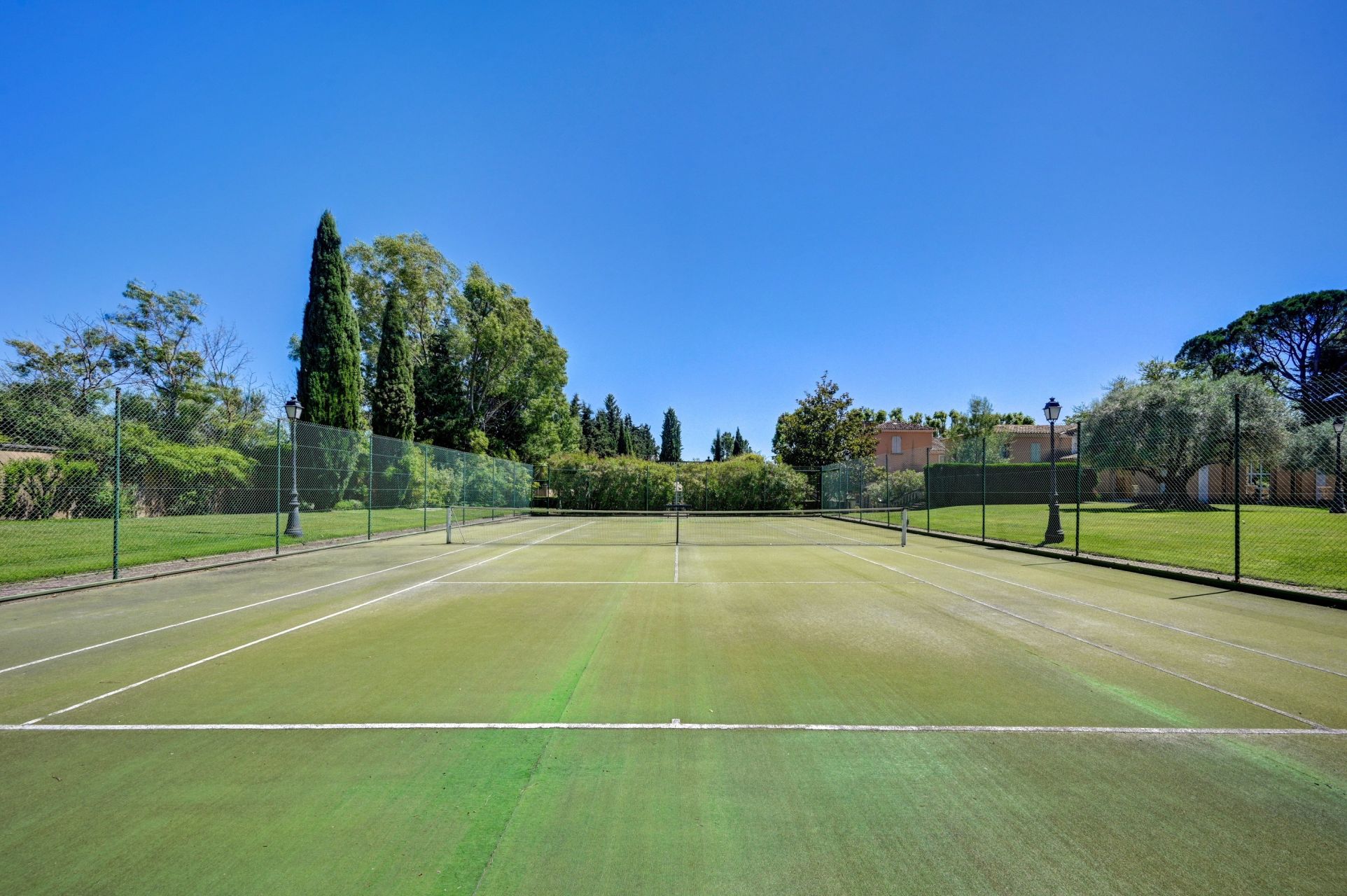 luxury property 23 Rooms for sale on AIX EN PROVENCE (13100)