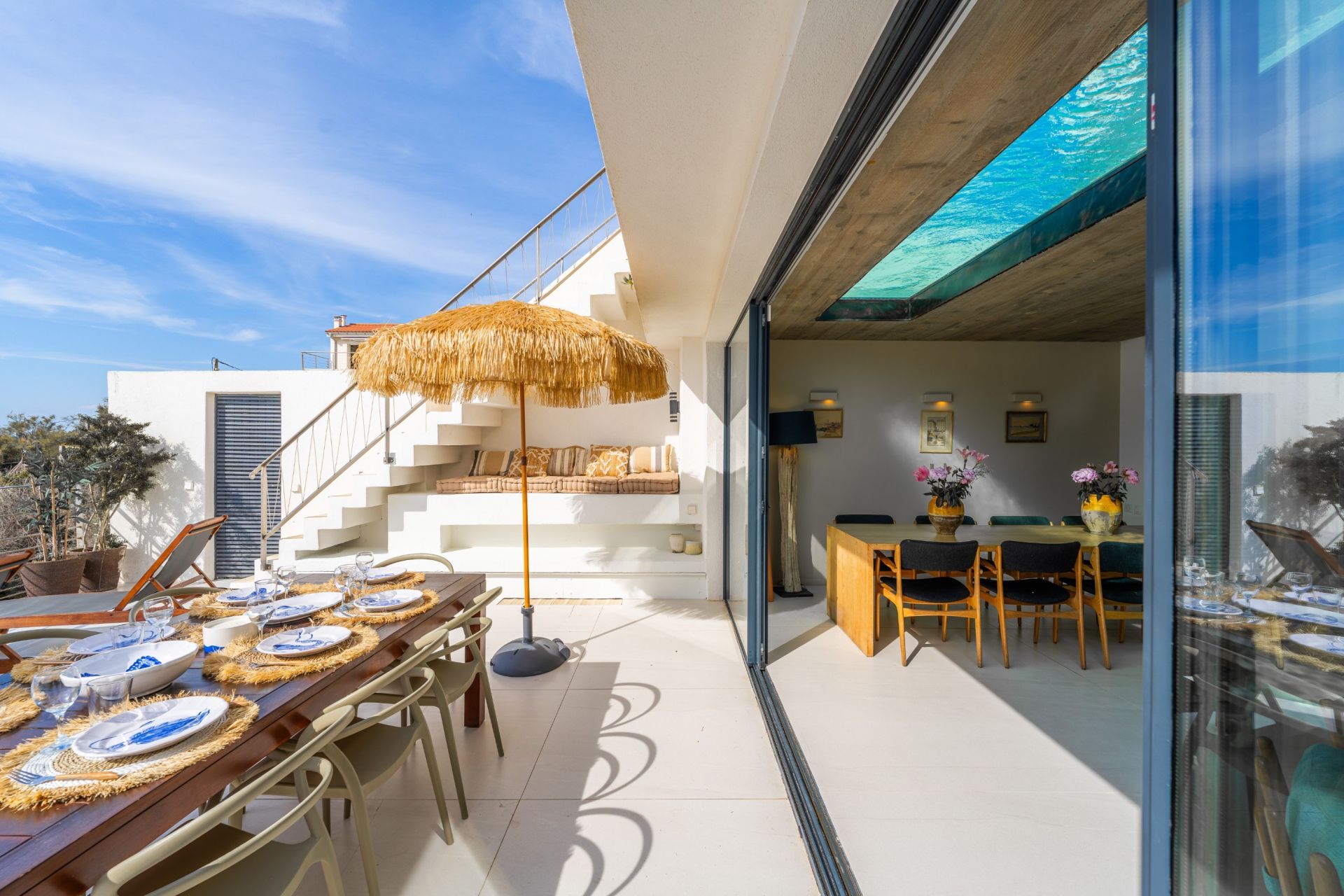 luxury house 6 Rooms for seasonal rent on MARSEILLE (13008)