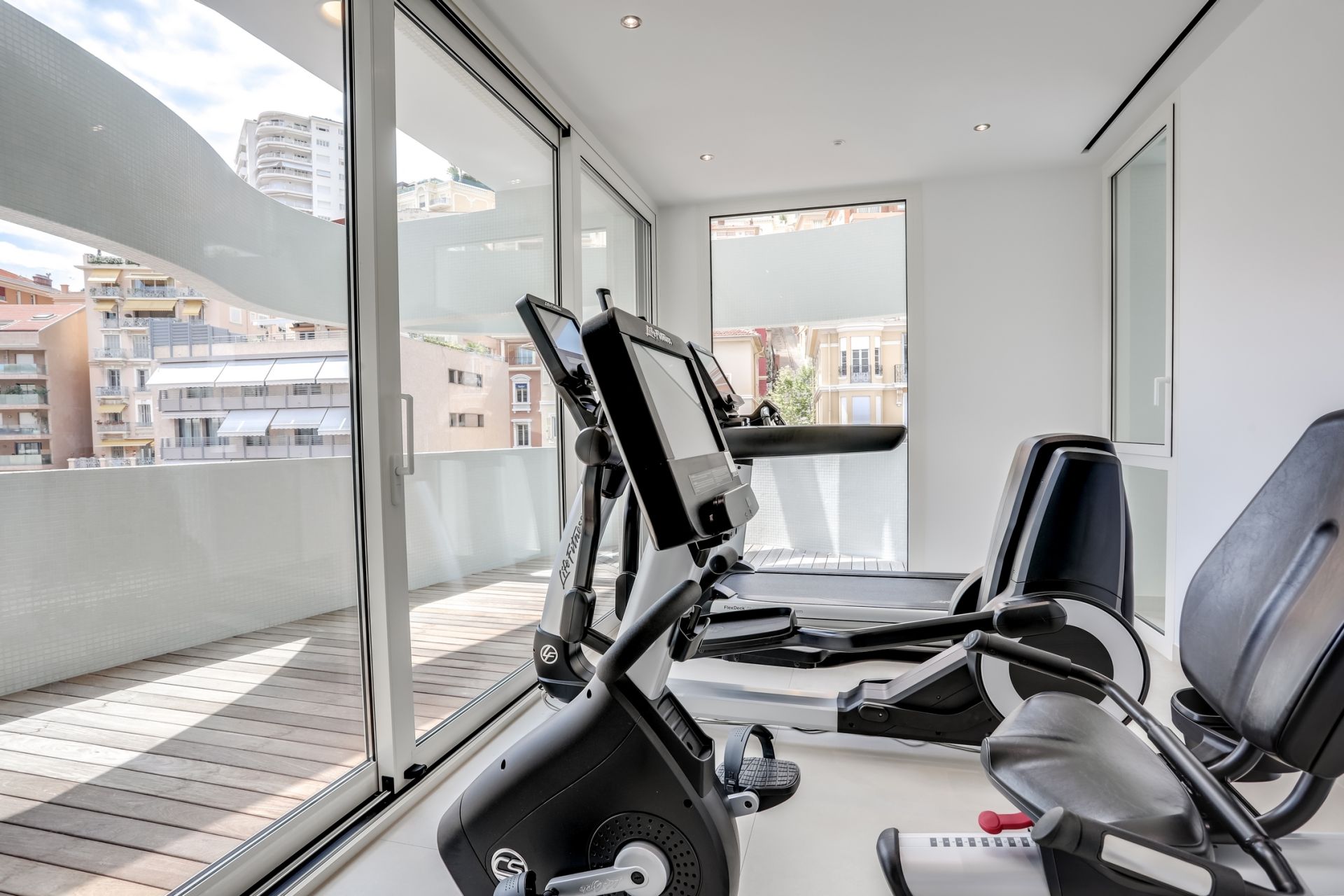 duplex de luxe 2 Pièces en vente sur MONACO (98000)