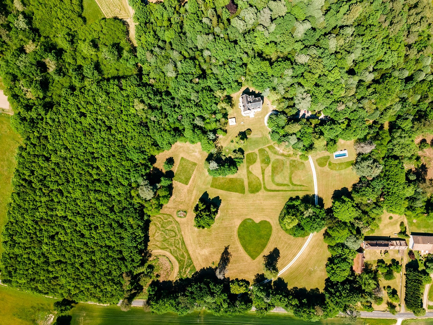 castle 20 Rooms for sale on BORDEAUX (33000)