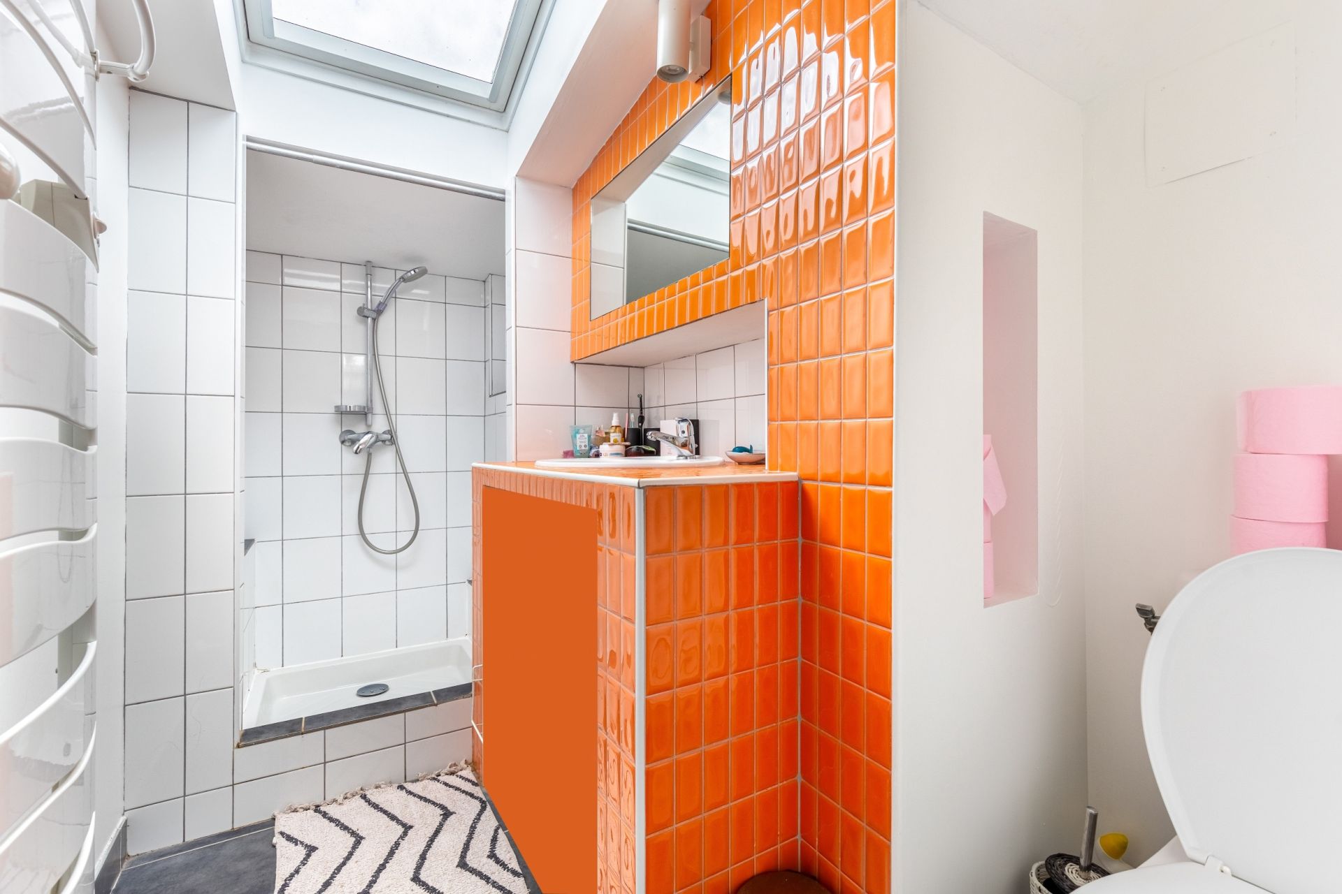 building for sale on BORDEAUX (33000)