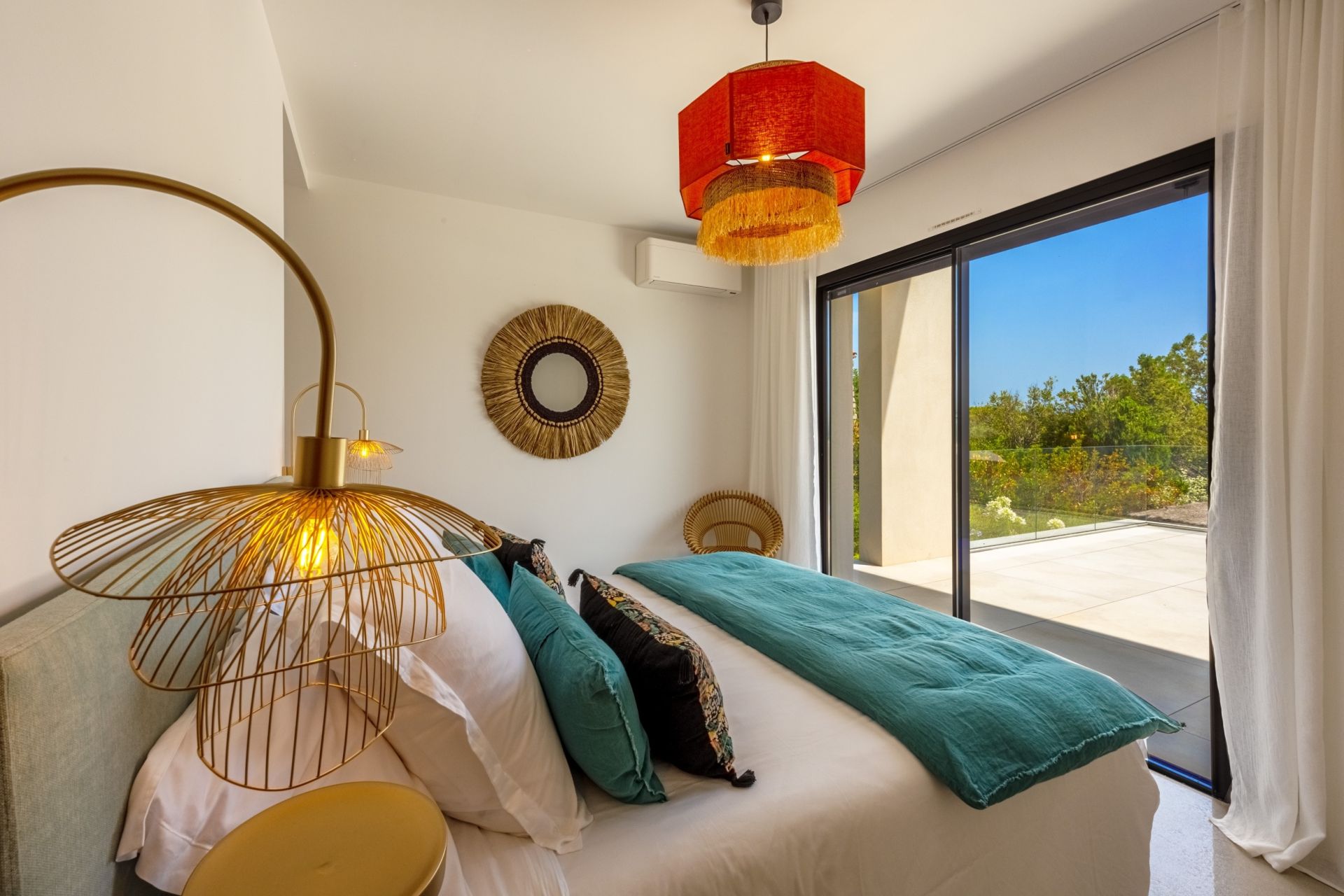villa de luxe 6 Pièces en location saisonnière sur AJACCIO (20000)