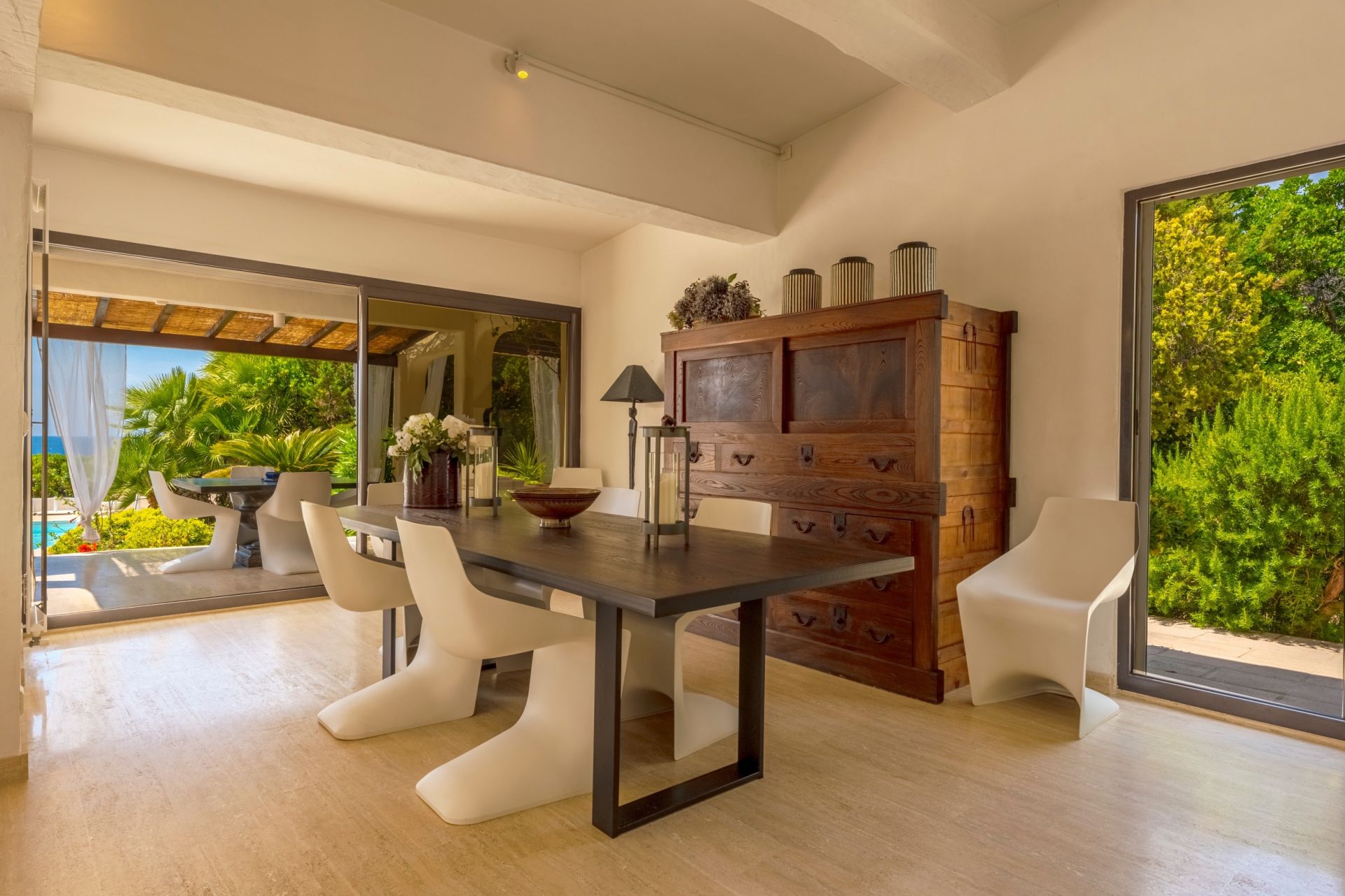 villa de luxe 7 Pièces en location saisonnière sur AJACCIO (20000)