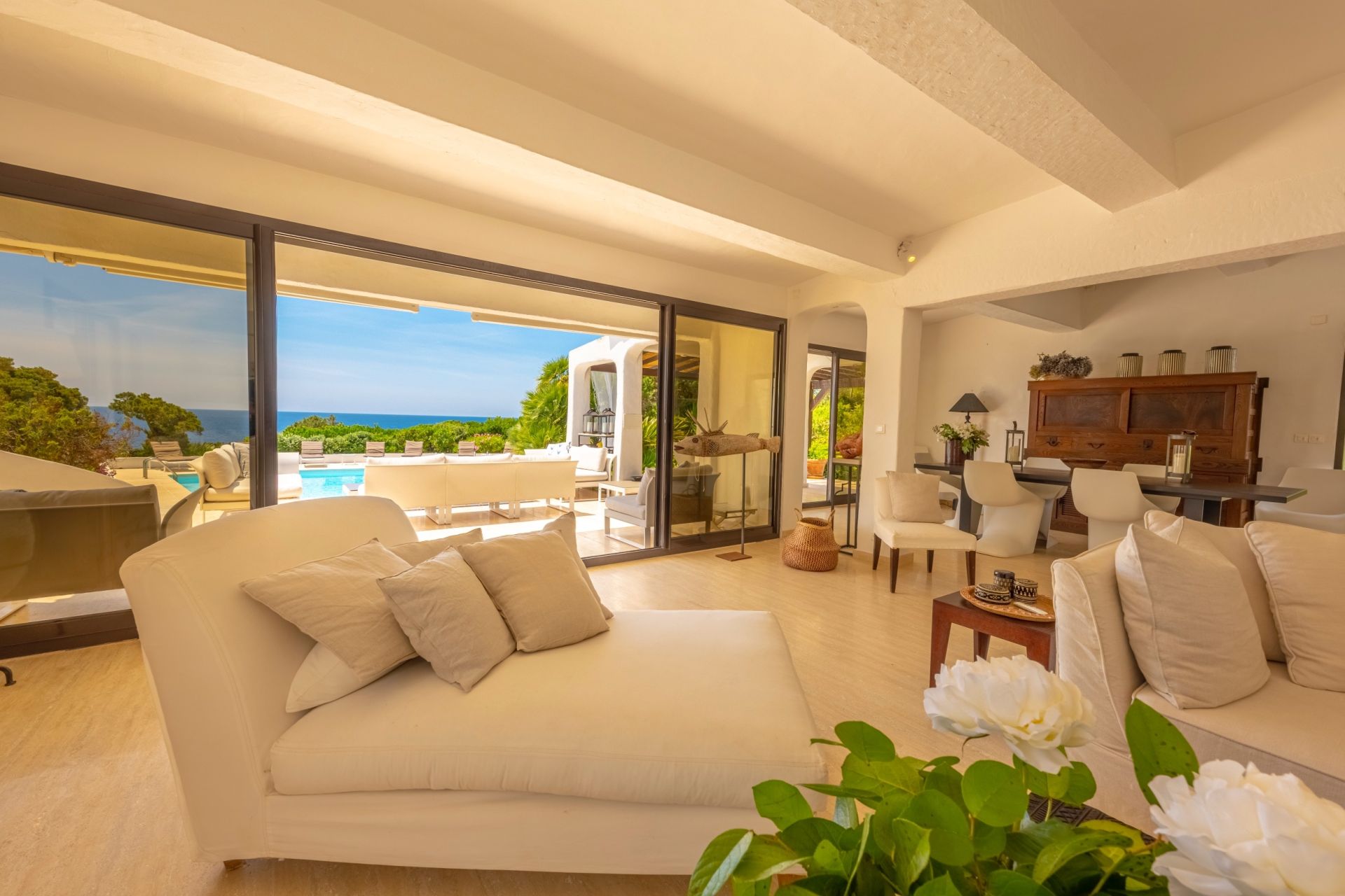 villa de luxe 7 Pièces en location saisonnière sur AJACCIO (20000)