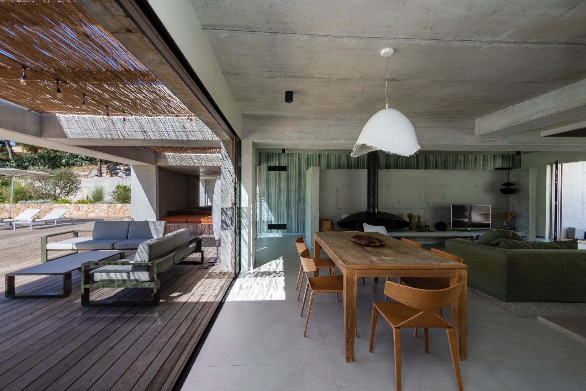 villa de luxe 5 Pièces en location saisonnière sur OLMETO (20113)
