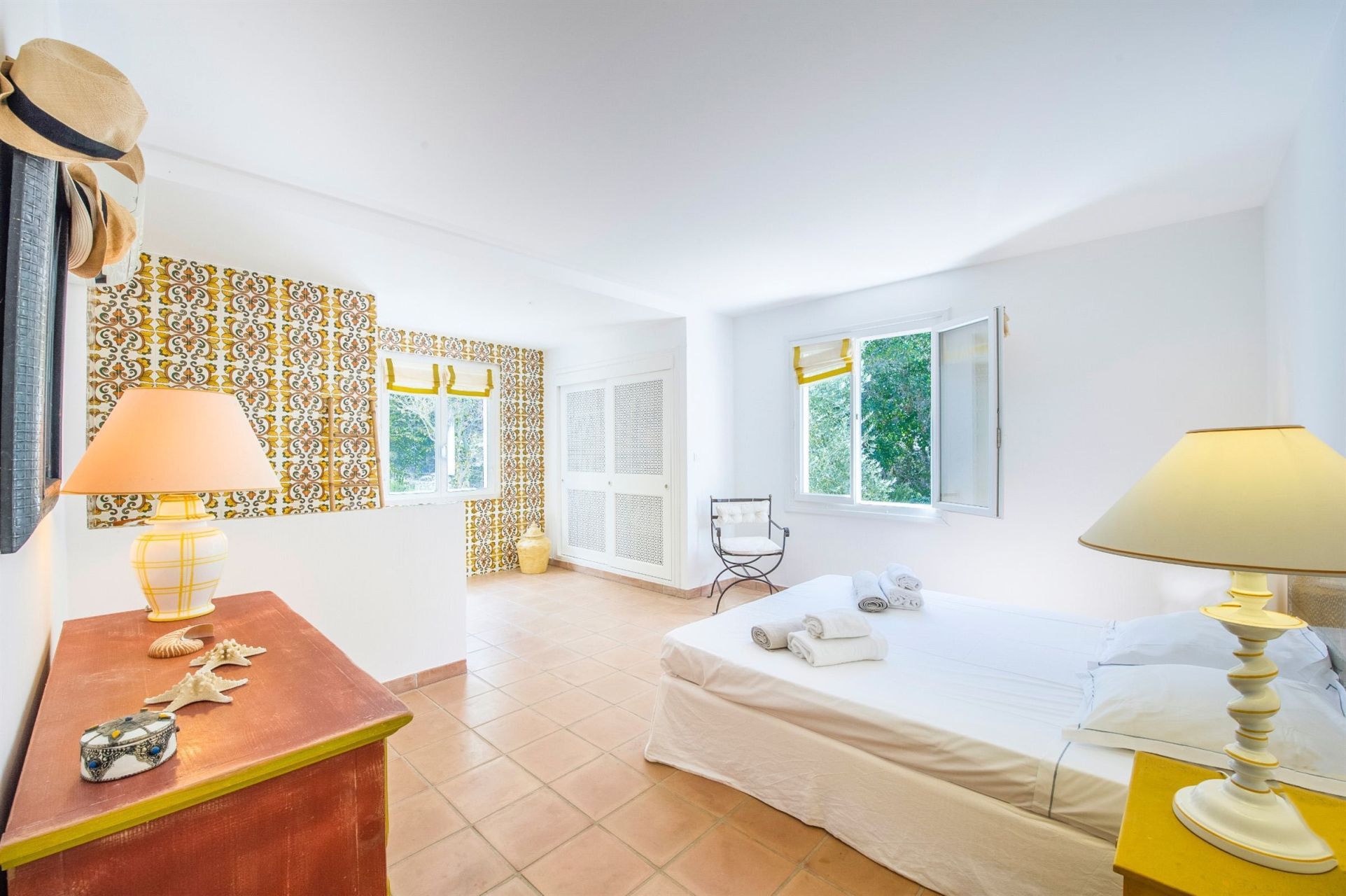 villa de luxe 10 Pièces en location saisonnière sur AJACCIO (20000)
