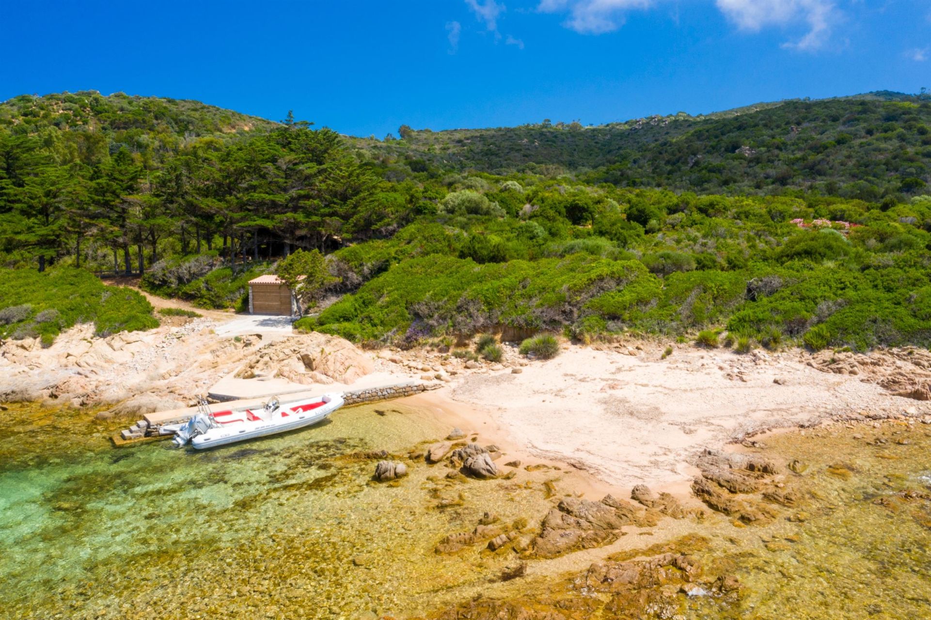 villa de luxe 9 Pièces en location saisonnière sur AJACCIO (20000)