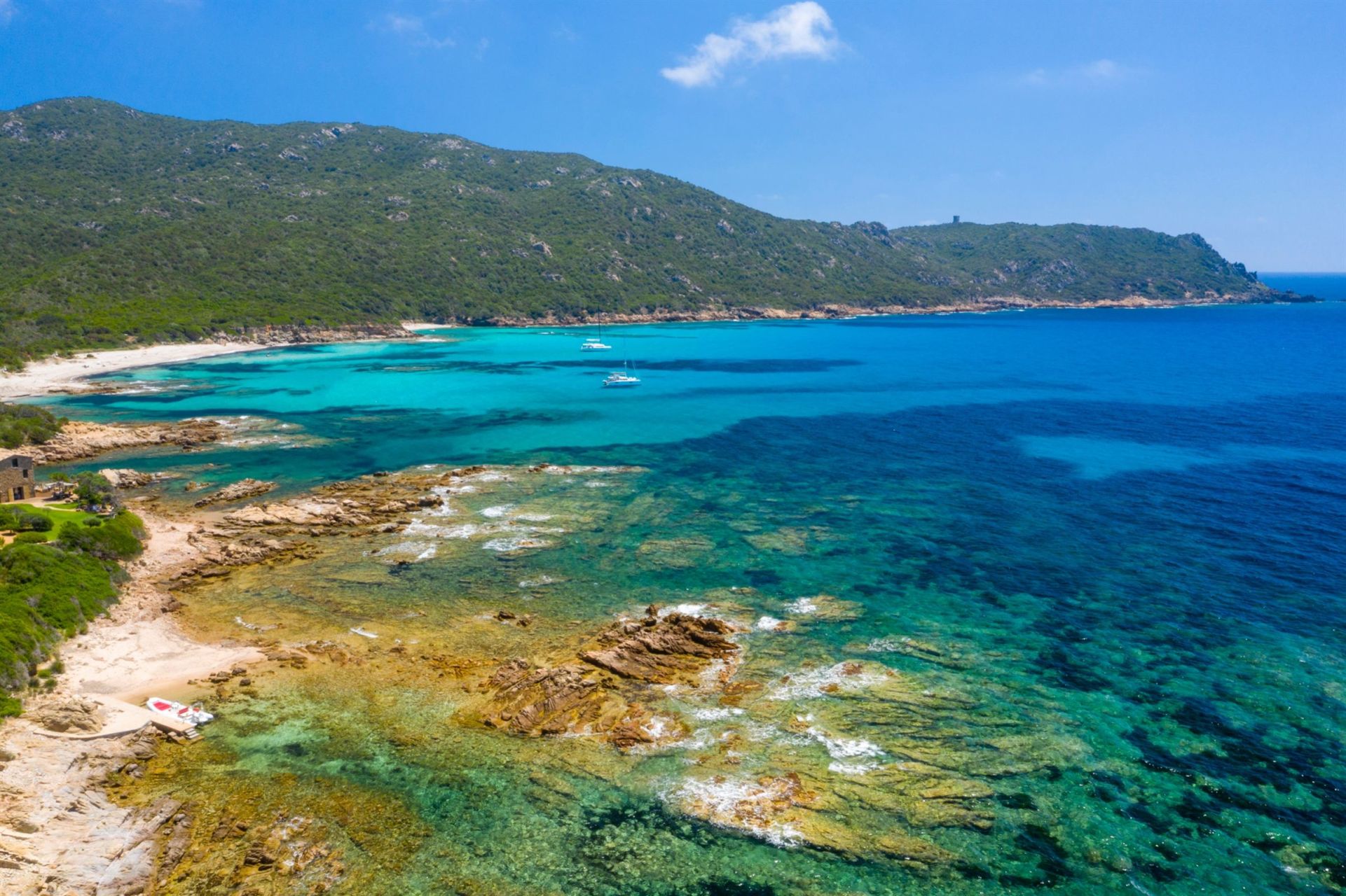 villa de luxe 9 Pièces en location saisonnière sur AJACCIO (20000)