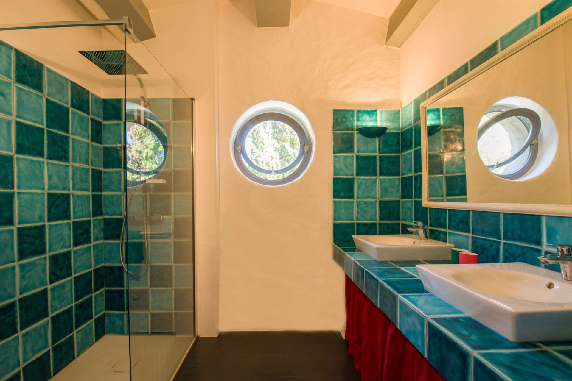 villa de luxe 9 Pièces en location saisonnière sur AJACCIO (20000)