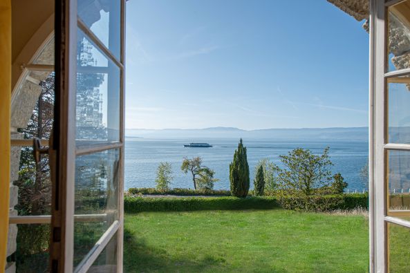 luxury house 8 Rooms for sale on THONON LES BAINS (74200)