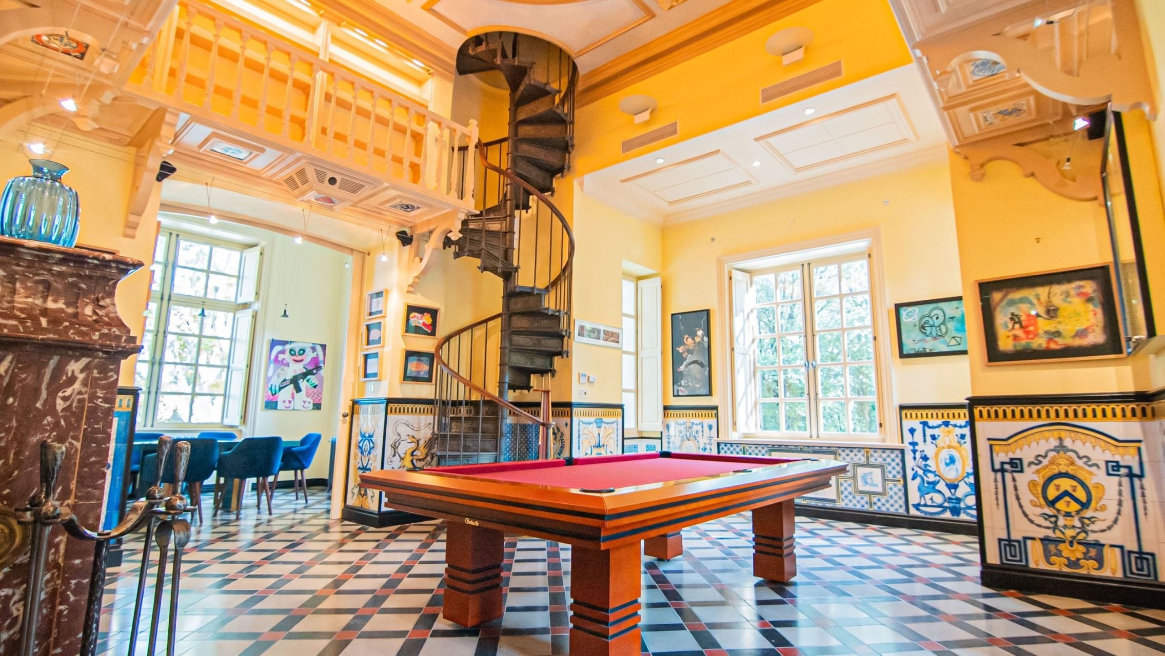 castle 18 Rooms for seasonal rent on MARSEILLE (13011)