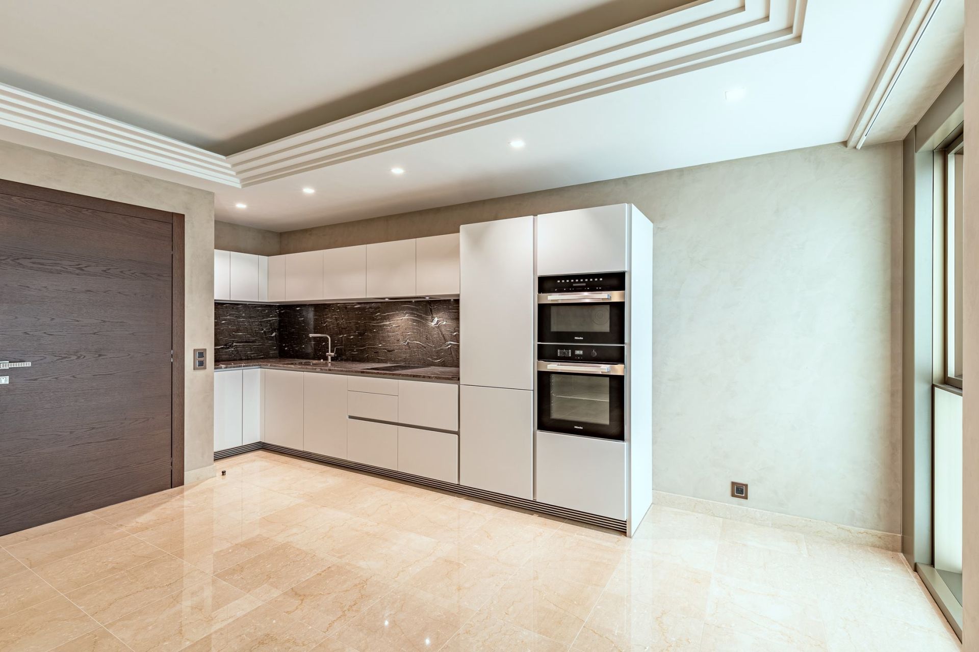 luxury apartment 1 room for sale on MONACO (98000)