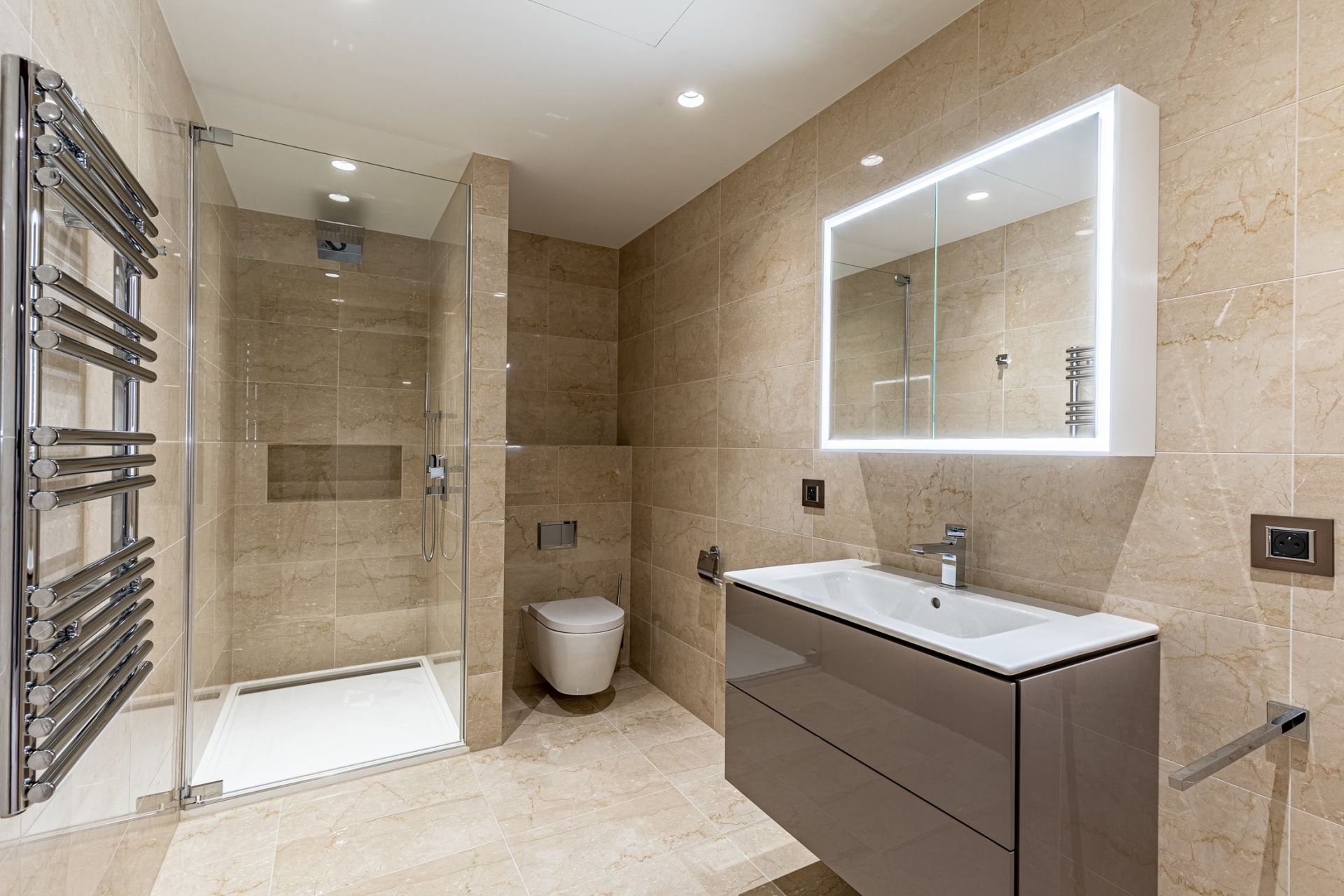 luxury apartment 1 room for sale on MONACO (98000)